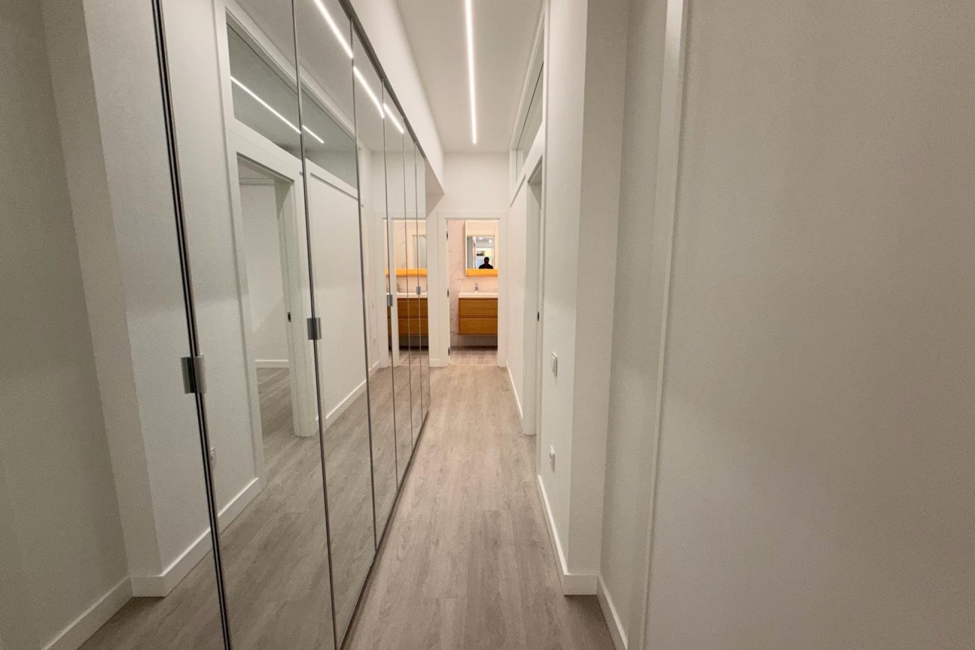 Resale - Apartment / Flat -
Torrevieja - Playa del Cura