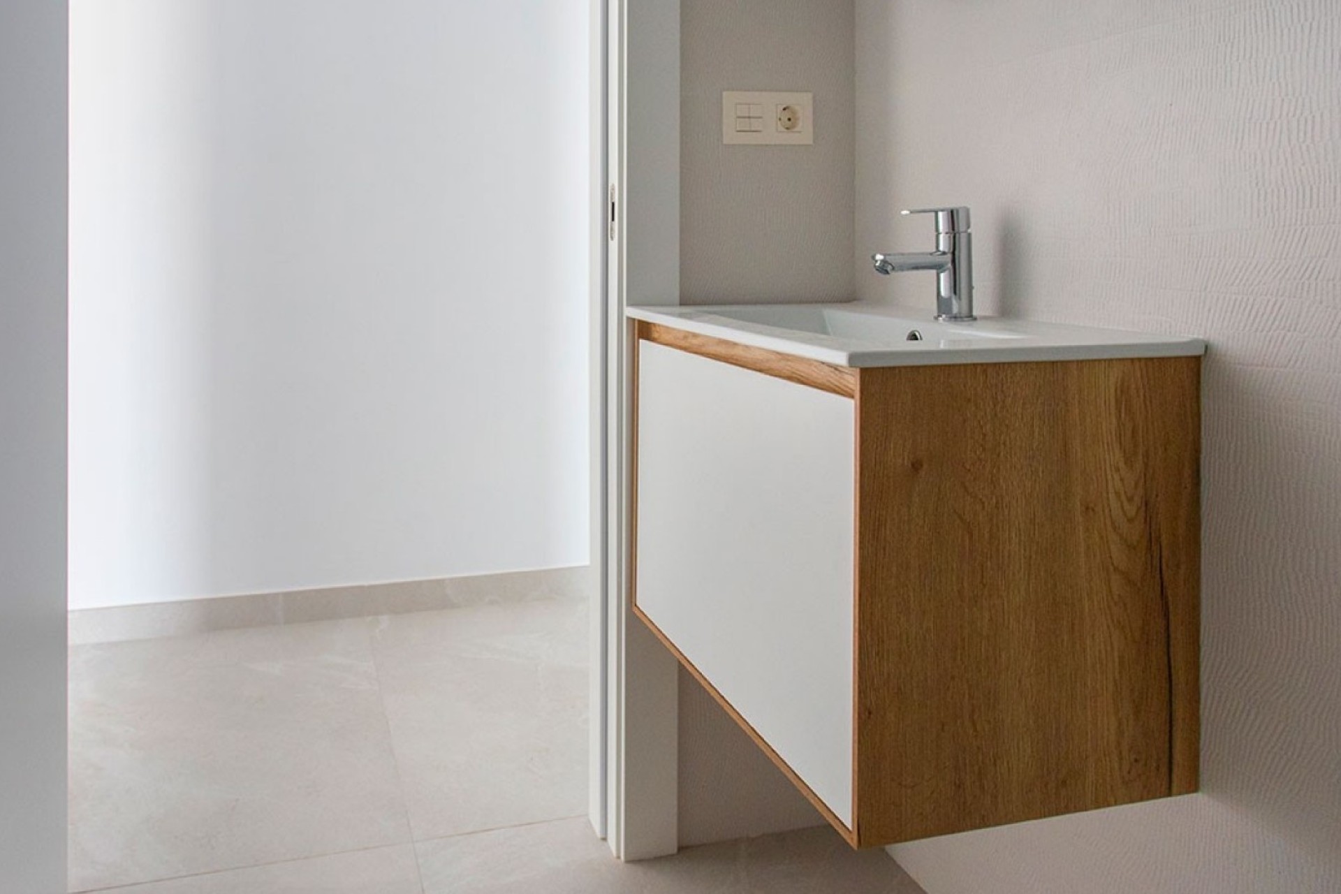 Resale - Apartment / Flat -
Torrevieja - Playa del Cura