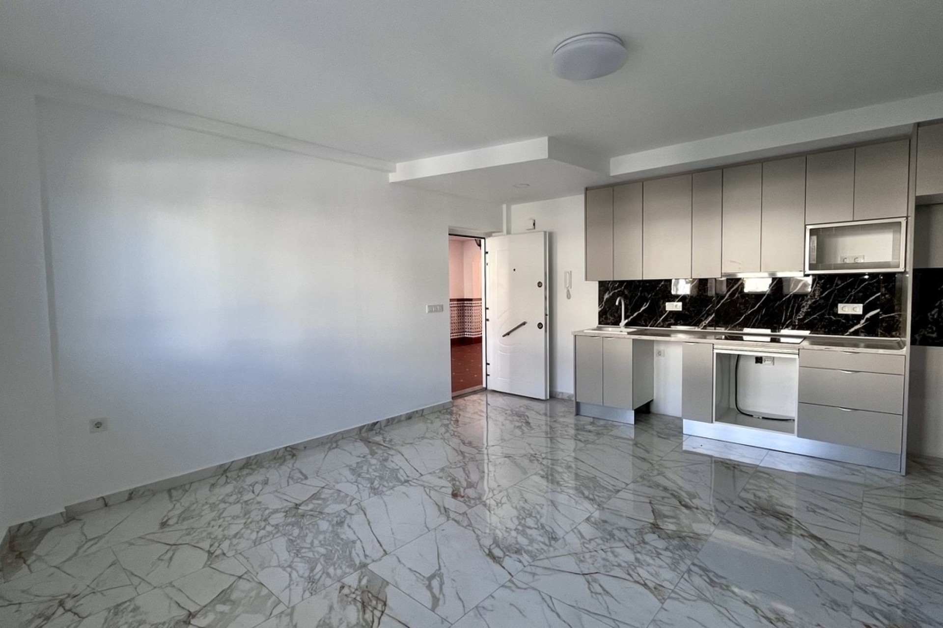 Resale - Apartment / Flat -
Torrevieja - PLAYA LOS LOCOS