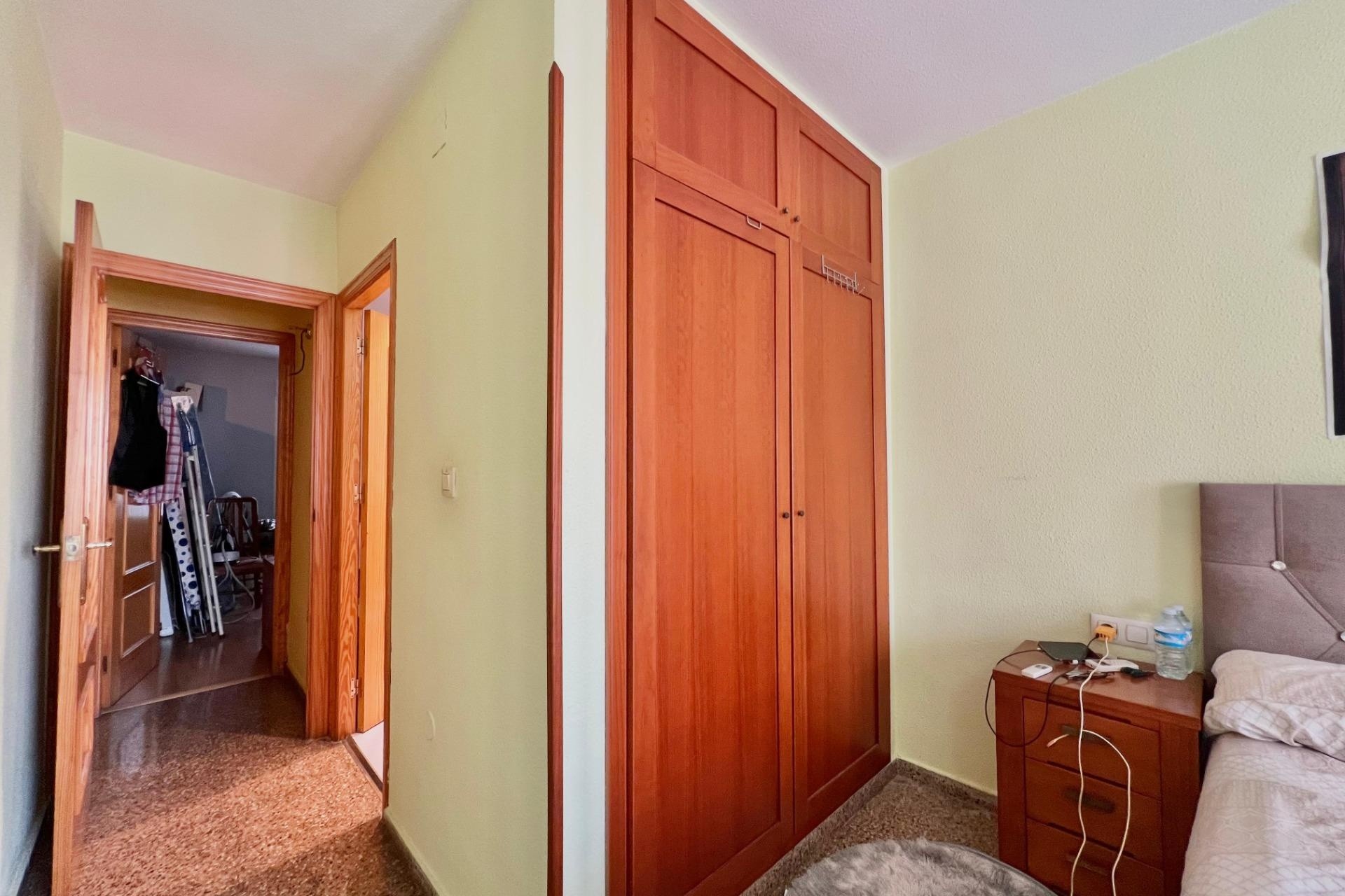Resale - Apartment / Flat -
Torrevieja - Puerto Deportivo