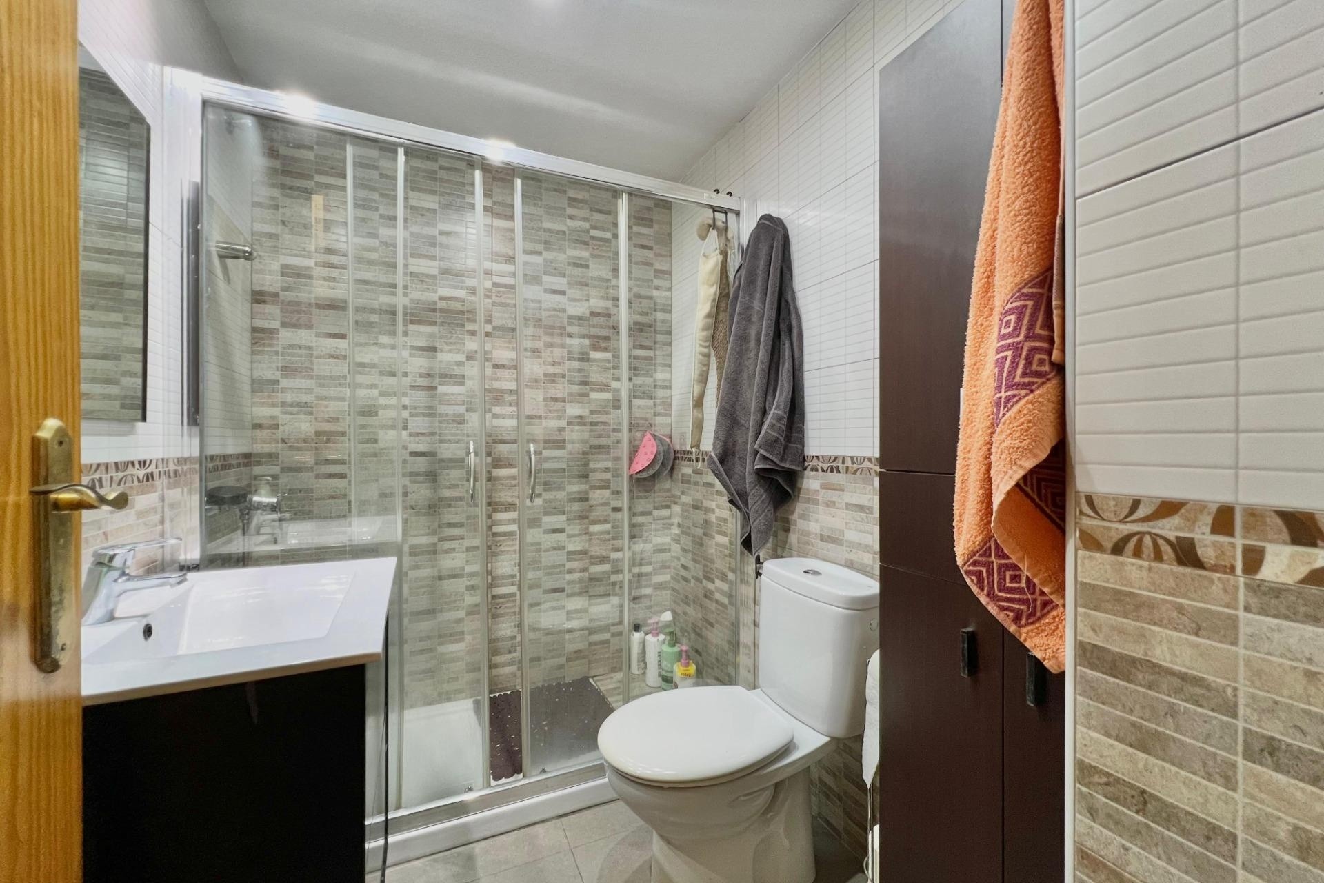 Resale - Apartment / Flat -
Torrevieja - Puerto Deportivo