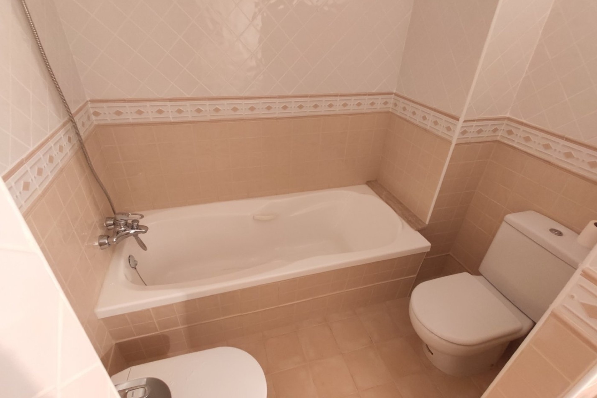 Resale - Apartment / Flat -
Torrevieja - Puerto