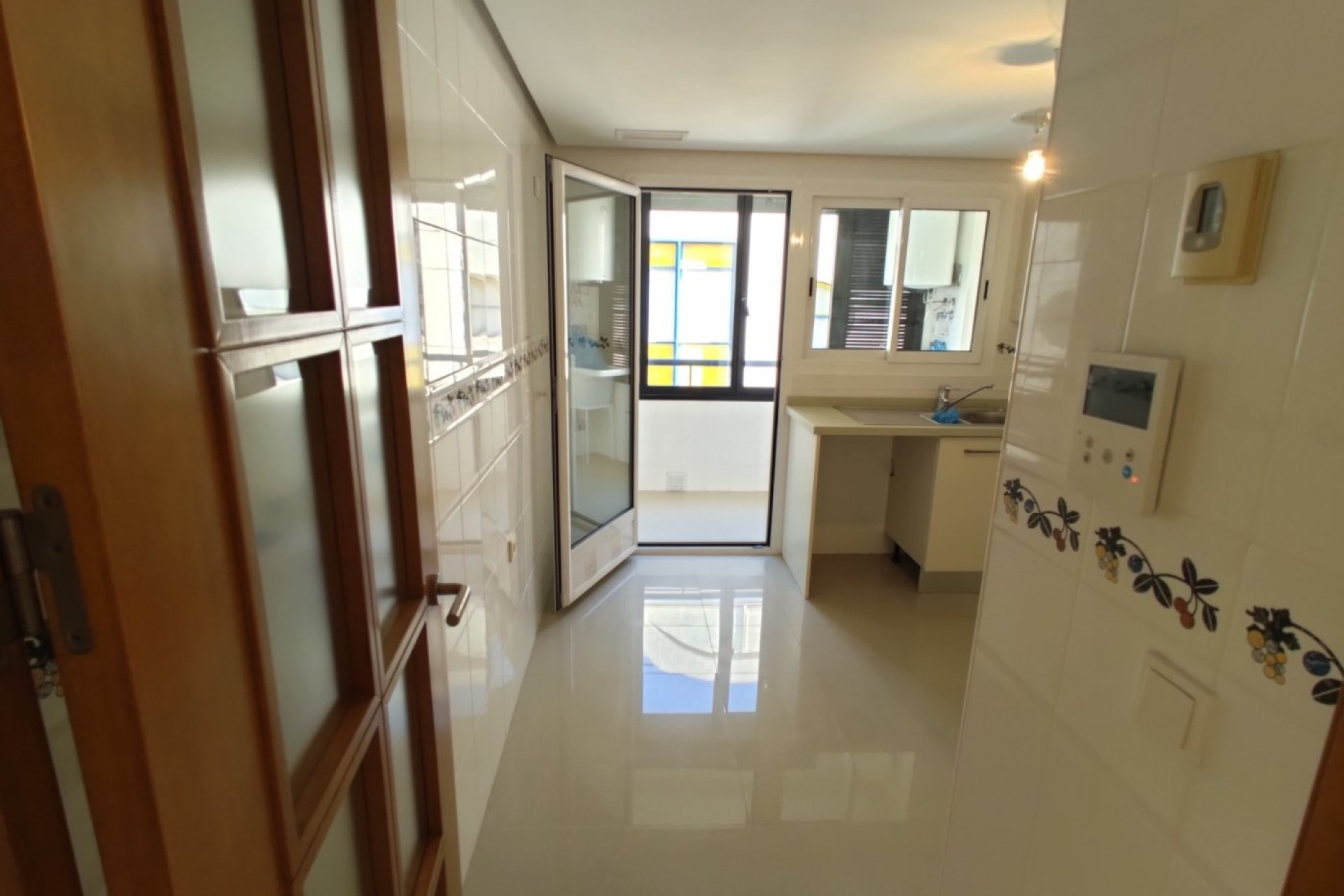 Resale - Apartment / Flat -
Torrevieja - Puerto