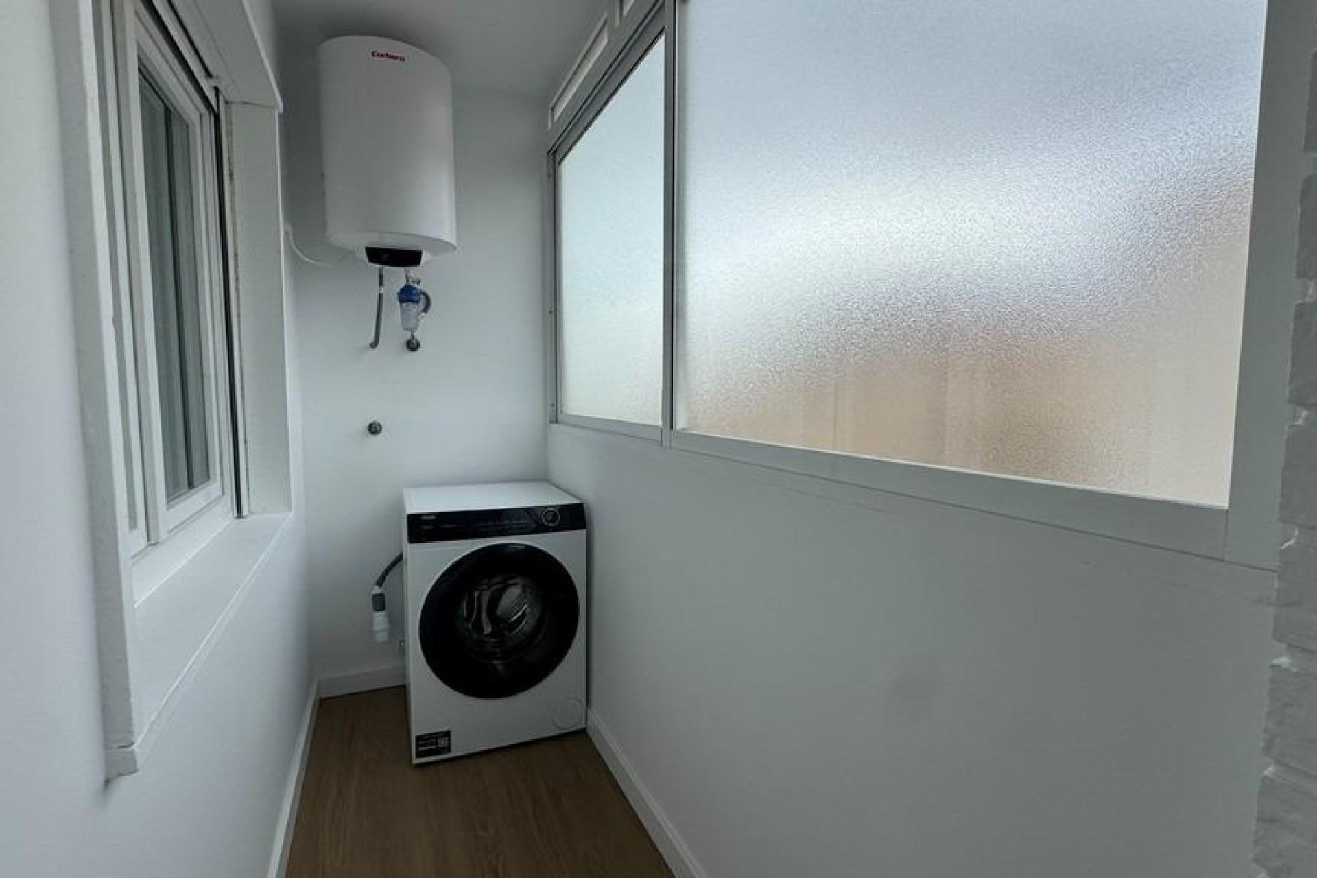 Resale - Apartment / Flat -
Torrevieja - Punta Prima