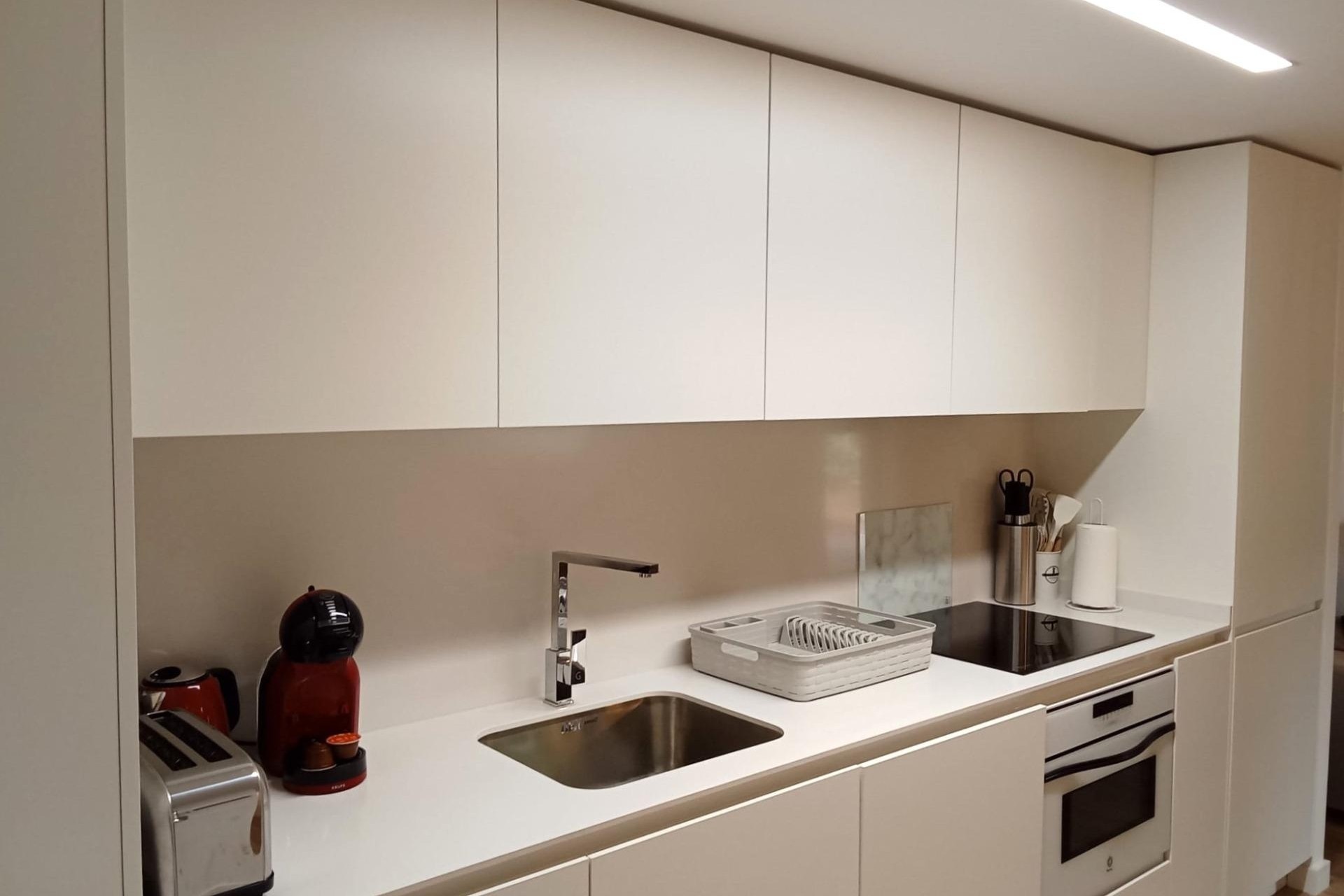 Resale - Apartment / Flat -
Torrevieja - Punta Prima
