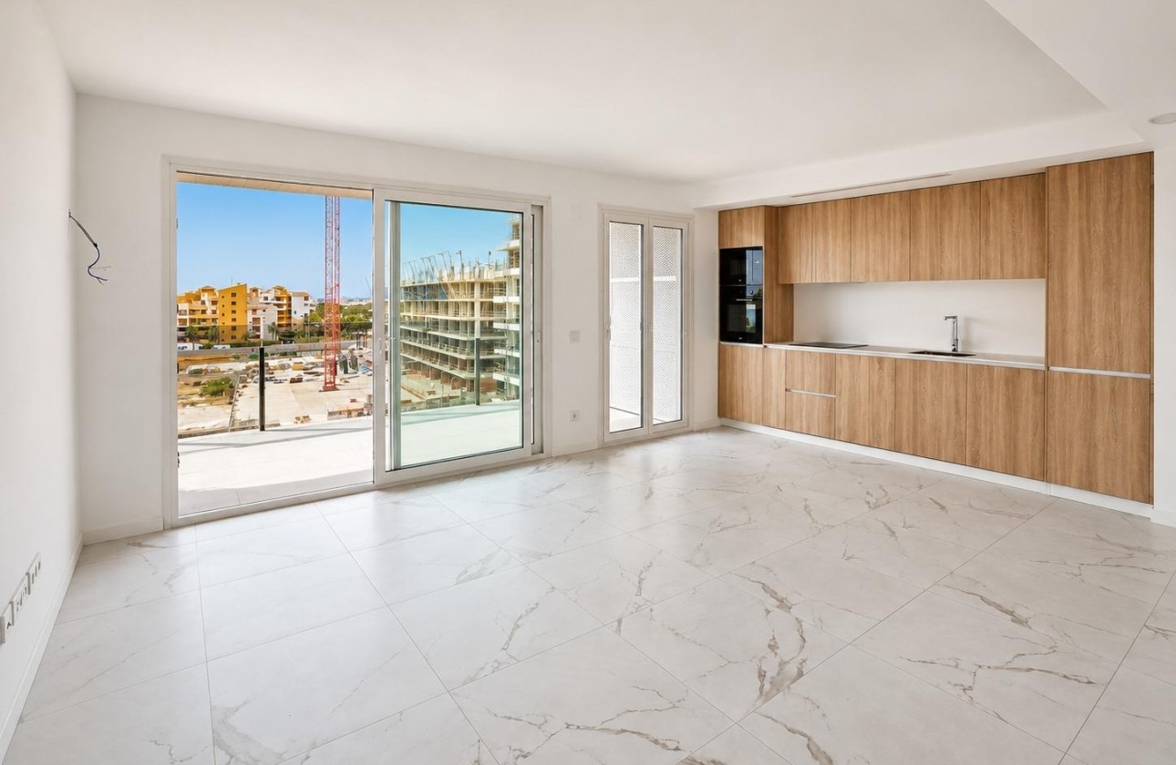 Resale - Apartment / Flat -
Torrevieja - Punta Prima
