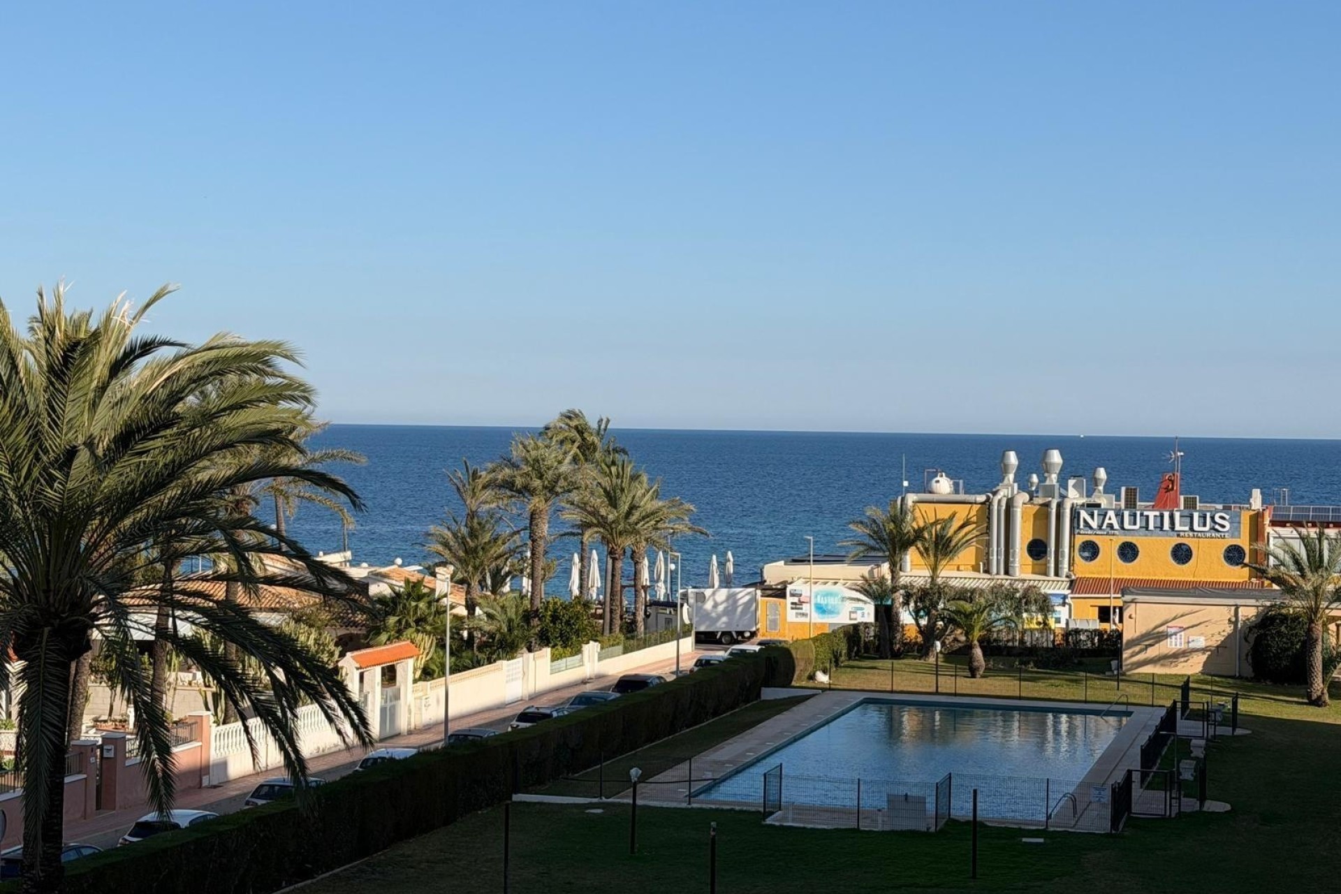 Resale - Apartment / Flat -
Torrevieja - Punta Prima