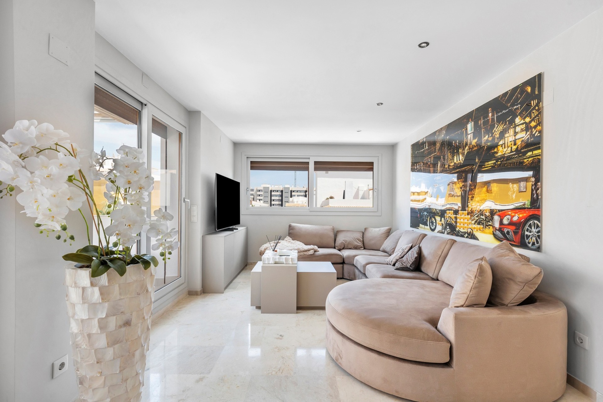 Resale - Apartment / Flat -
Torrevieja - Punta Prima