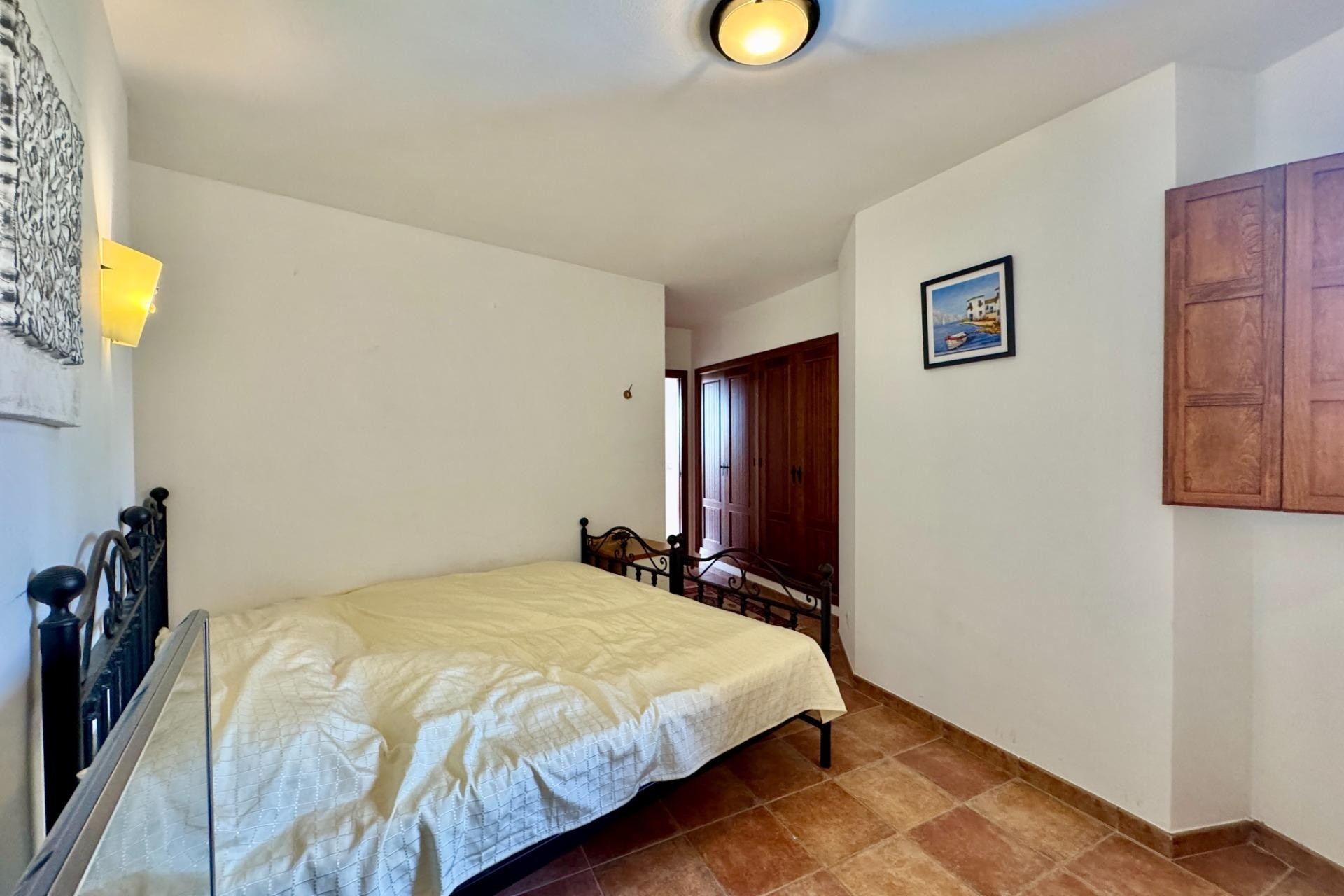 Resale - Apartment / Flat -
Torrevieja - Punta Prima