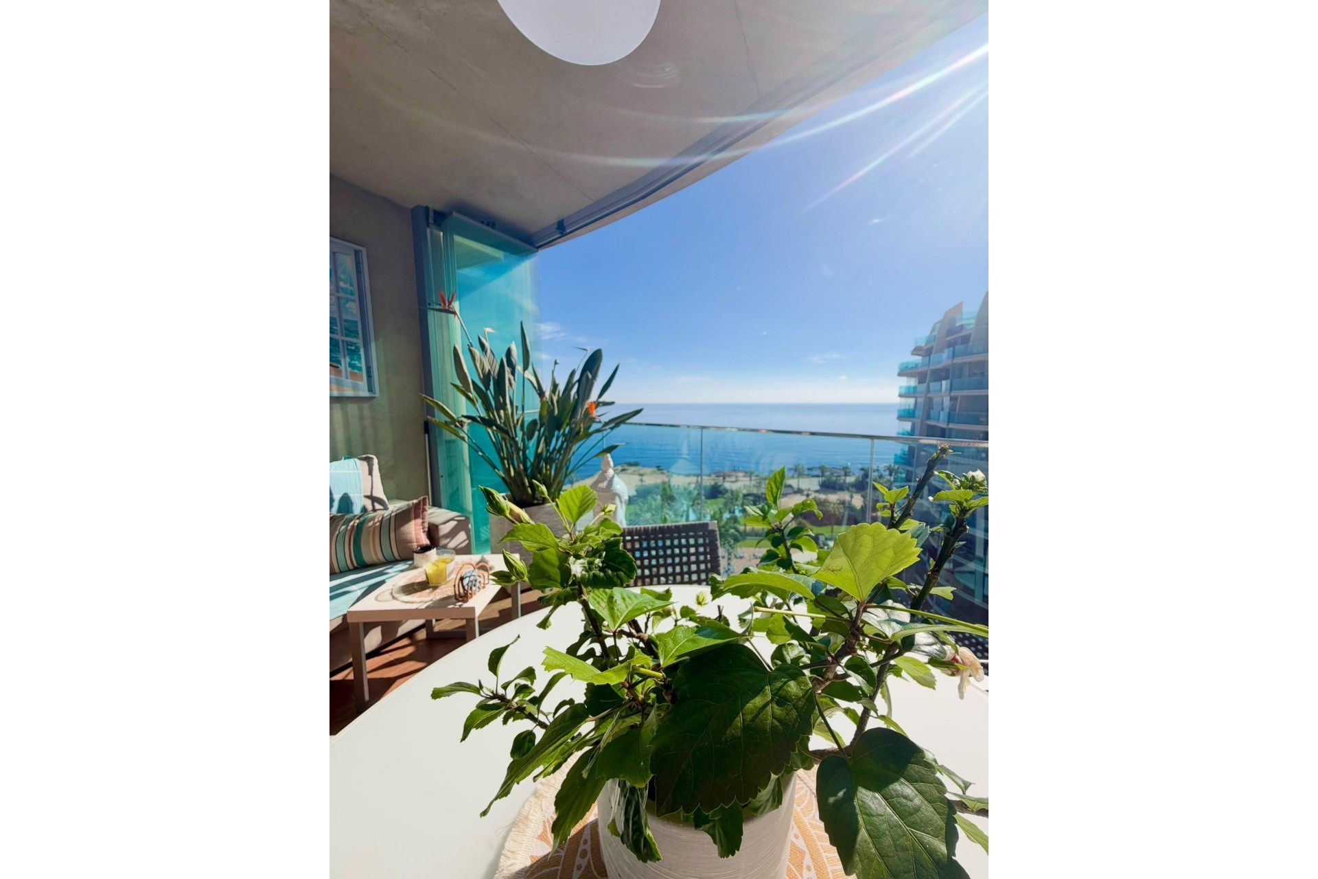Resale - Apartment / Flat -
Torrevieja - Punta Prima