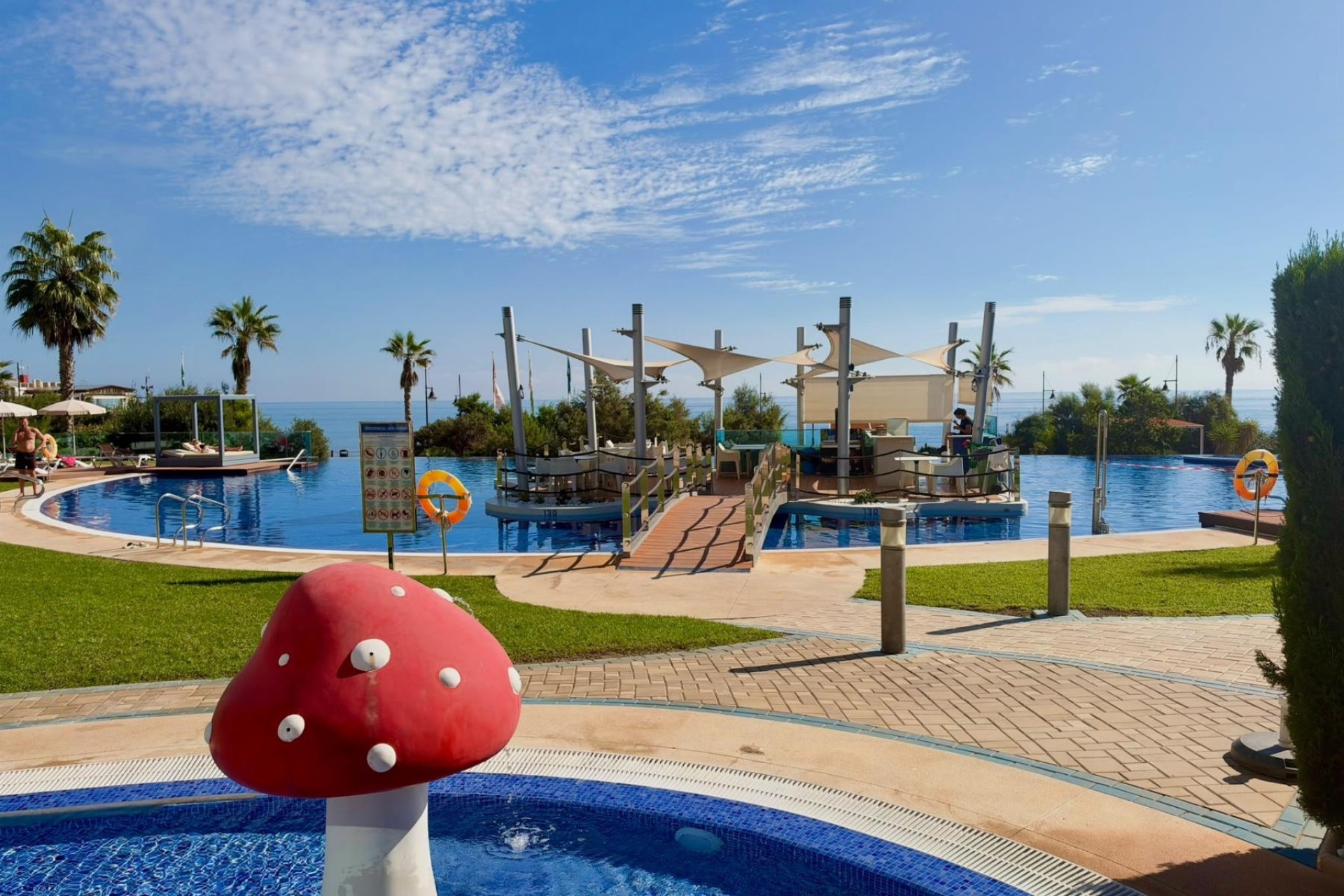 Resale - Apartment / Flat -
Torrevieja - Punta Prima