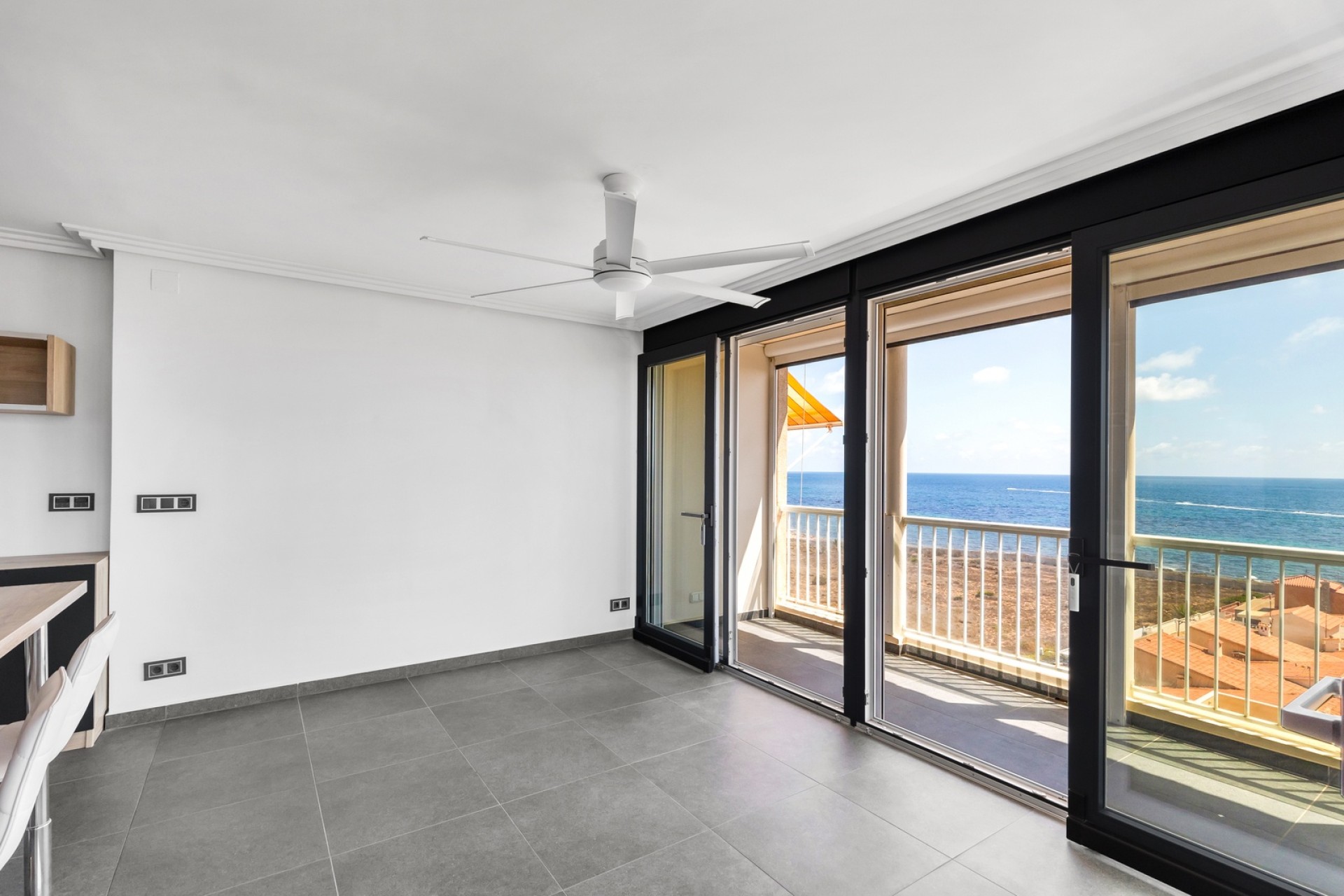 Resale - Apartment / Flat -
Torrevieja - Rocio del mar
