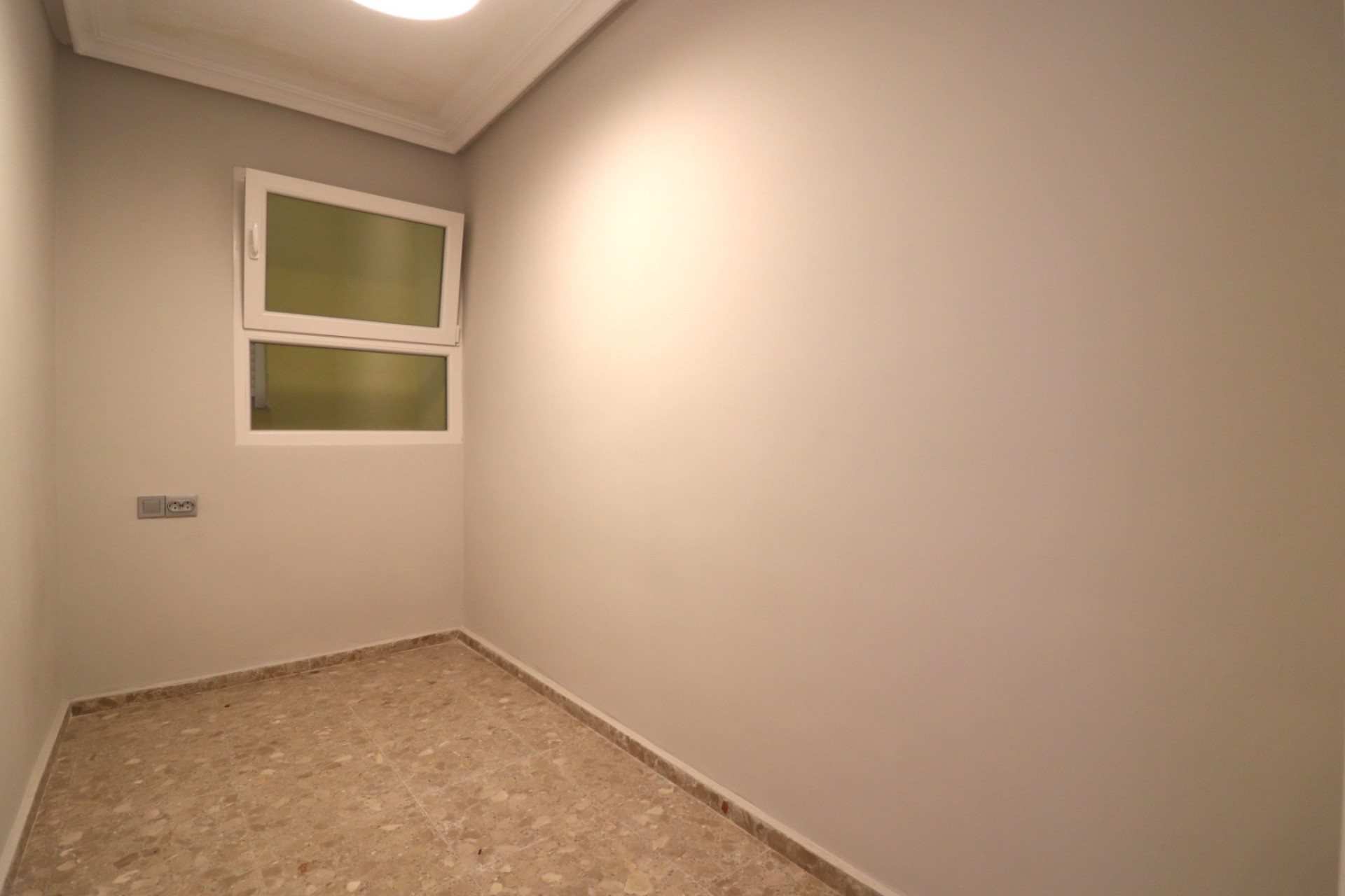 Resale - Apartment / Flat -
Torrevieja - Torre La Mata