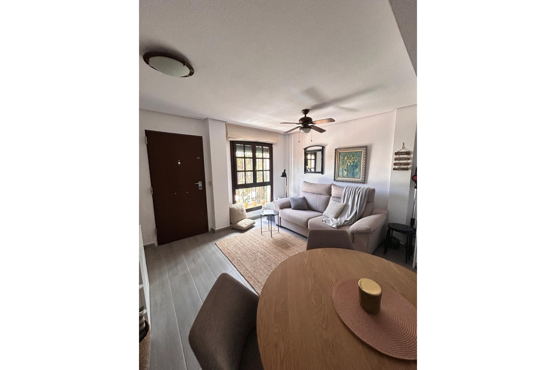 Resale - Apartment / Flat -
Torrevieja - Torre la mata