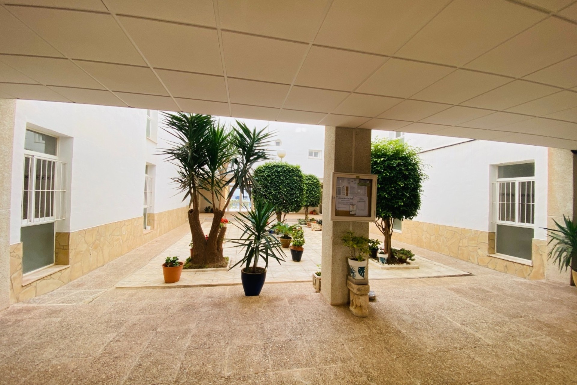 Resale - Apartment / Flat -
Torrevieja - Torreblanca