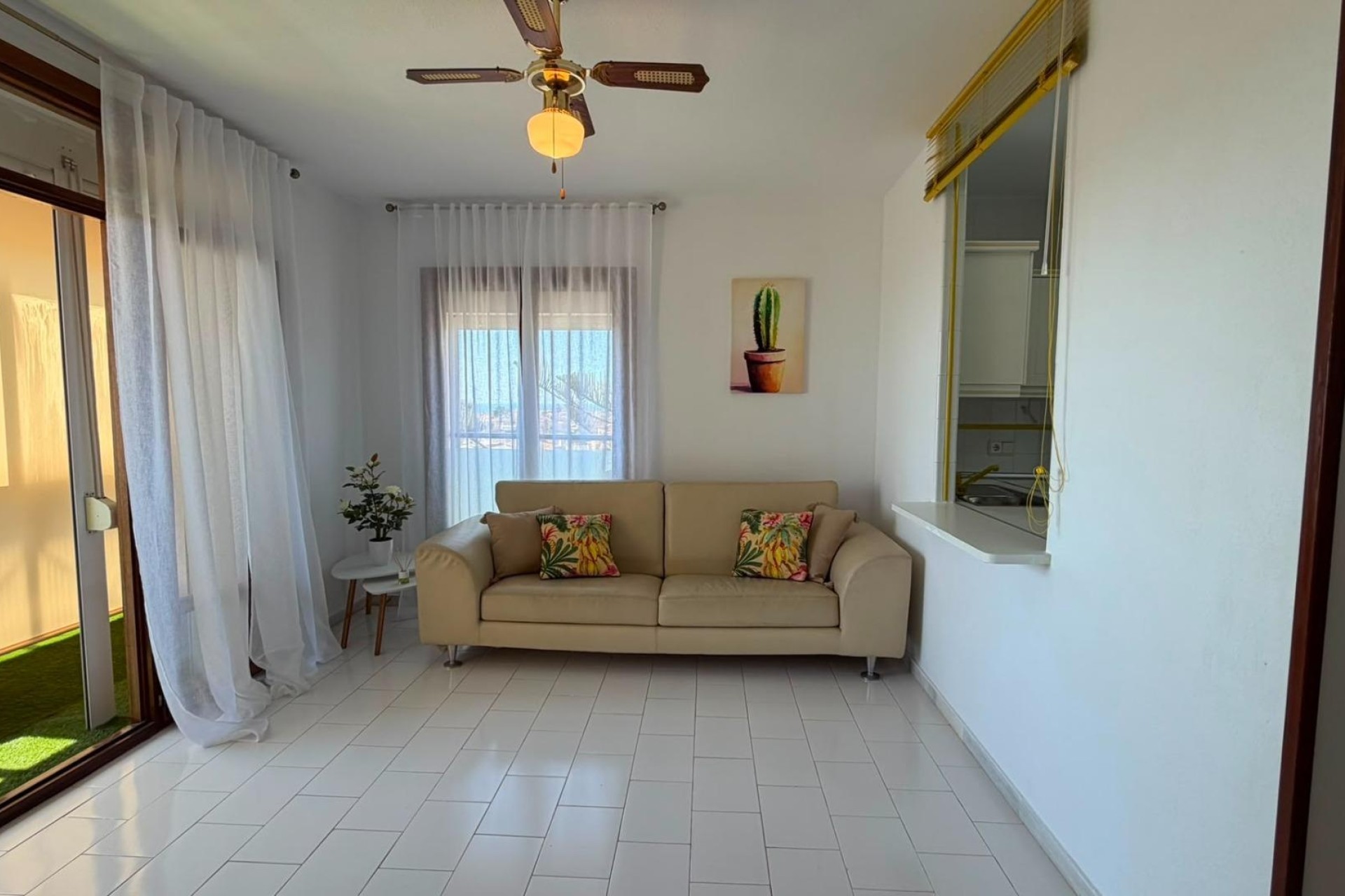 Resale - Apartment / Flat -
Torrevieja - Torreblanca