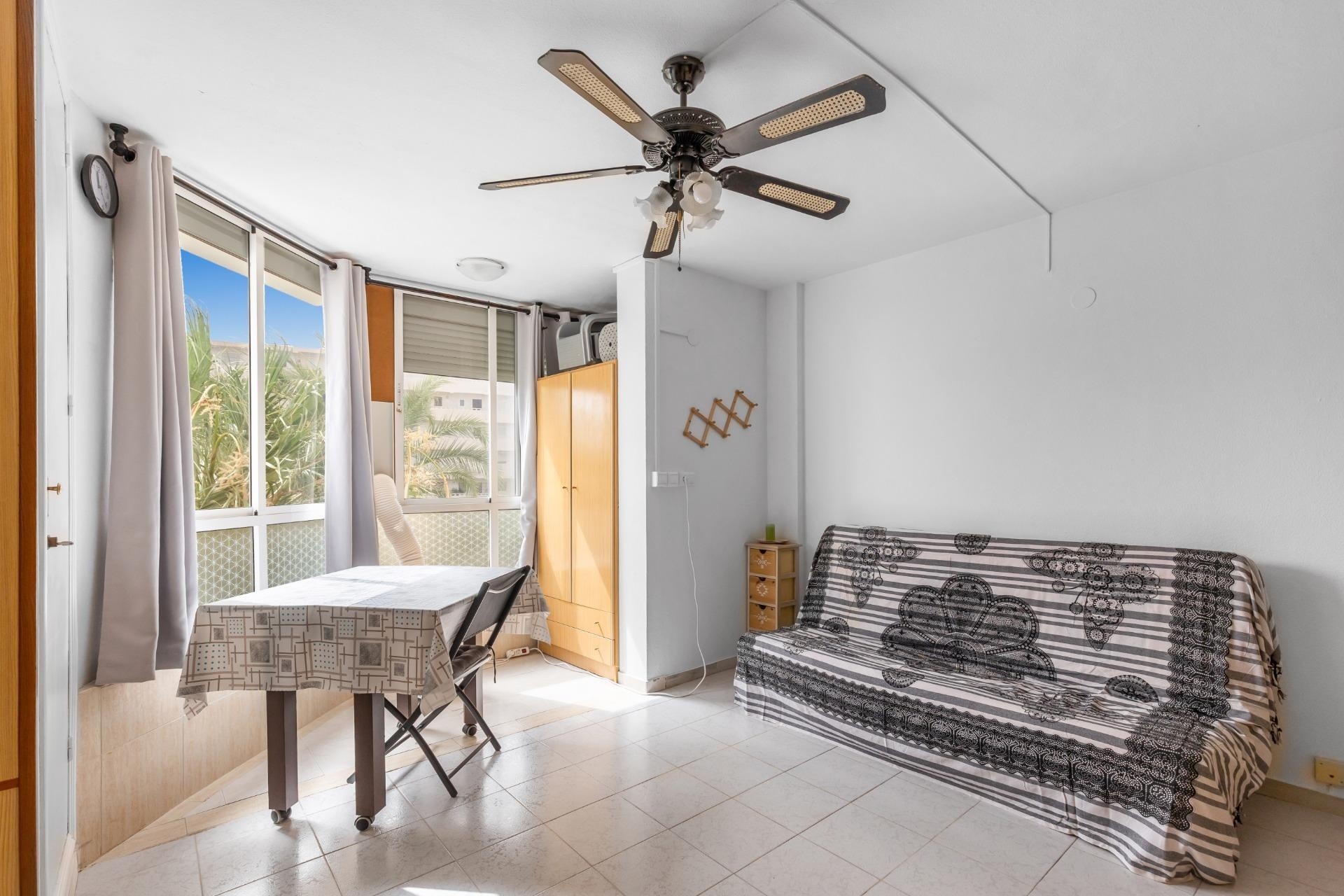 Resale - Apartment / Flat -
Torrevieja - Torreblanca