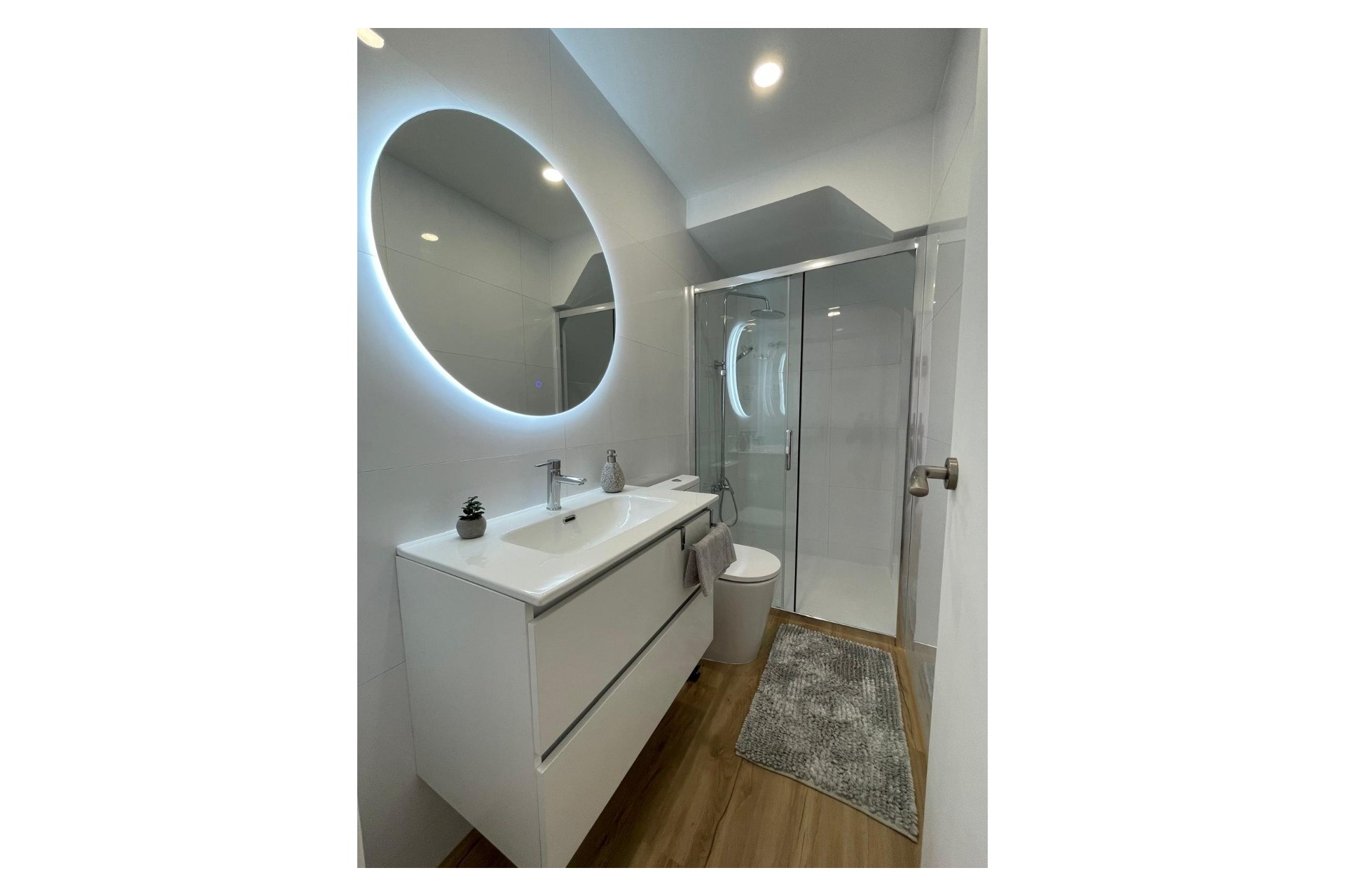 Resale - Apartment / Flat -
Torrevieja - Torreblanca