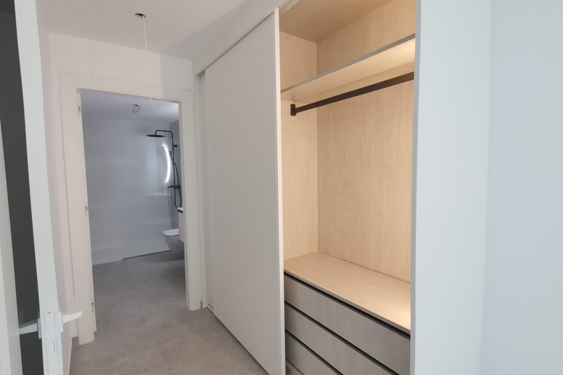 Resale - Apartment / Flat -
Torrevieja - Torreblanca