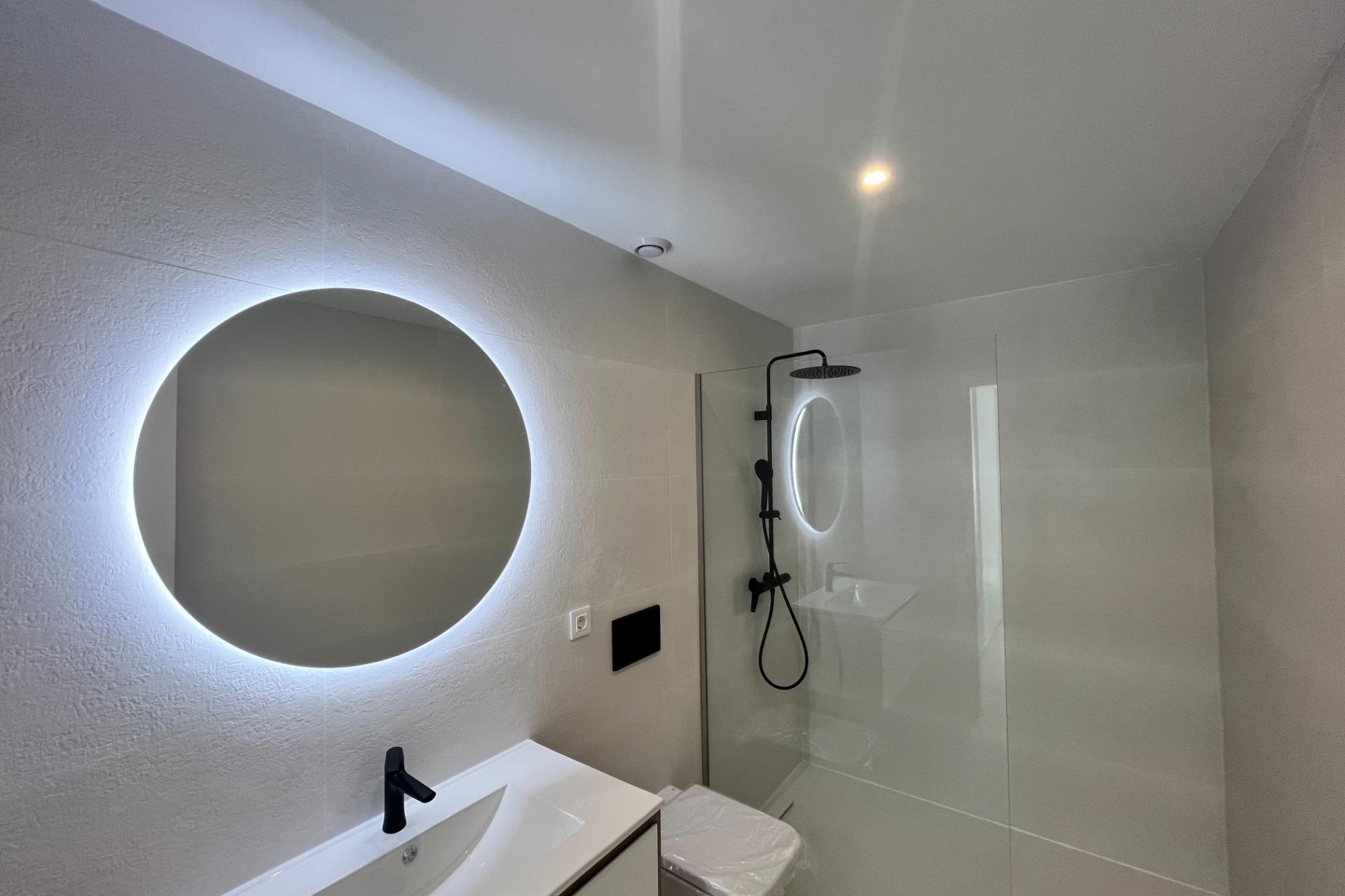 Resale - Apartment / Flat -
Torrevieja - Torreblanca
