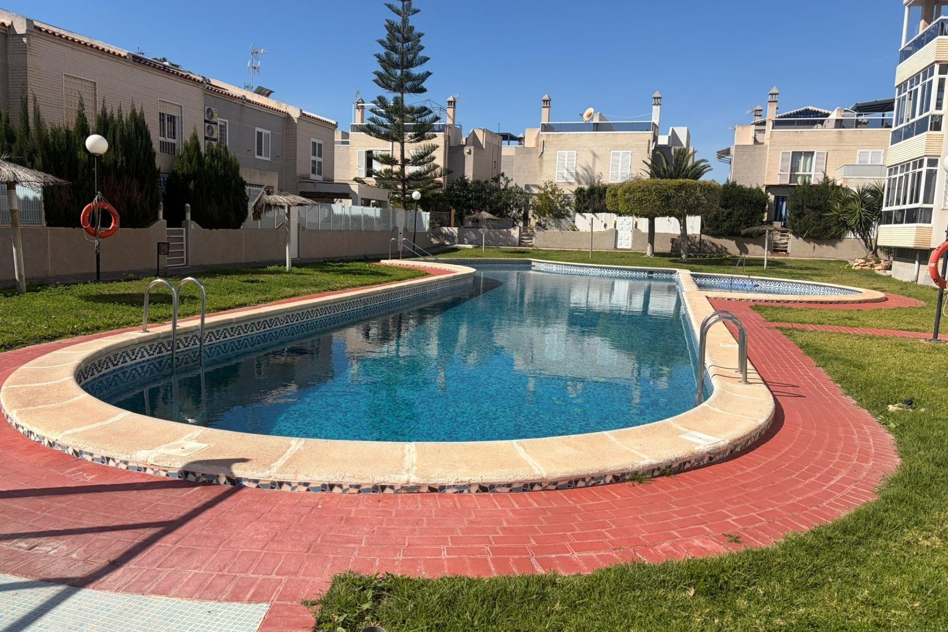 Resale - Apartment / Flat -
Torrevieja - Torreblanca