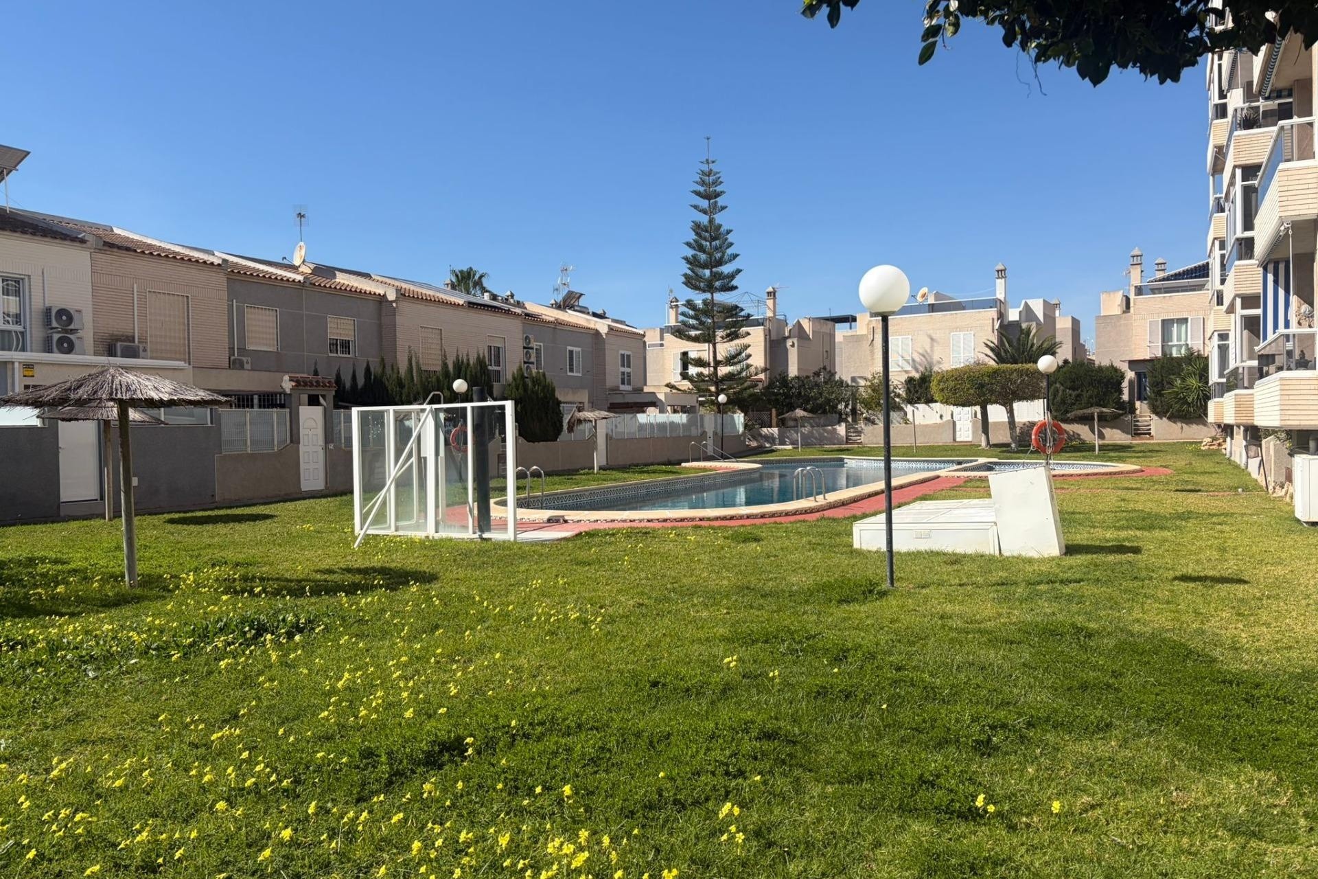 Resale - Apartment / Flat -
Torrevieja - Torreblanca