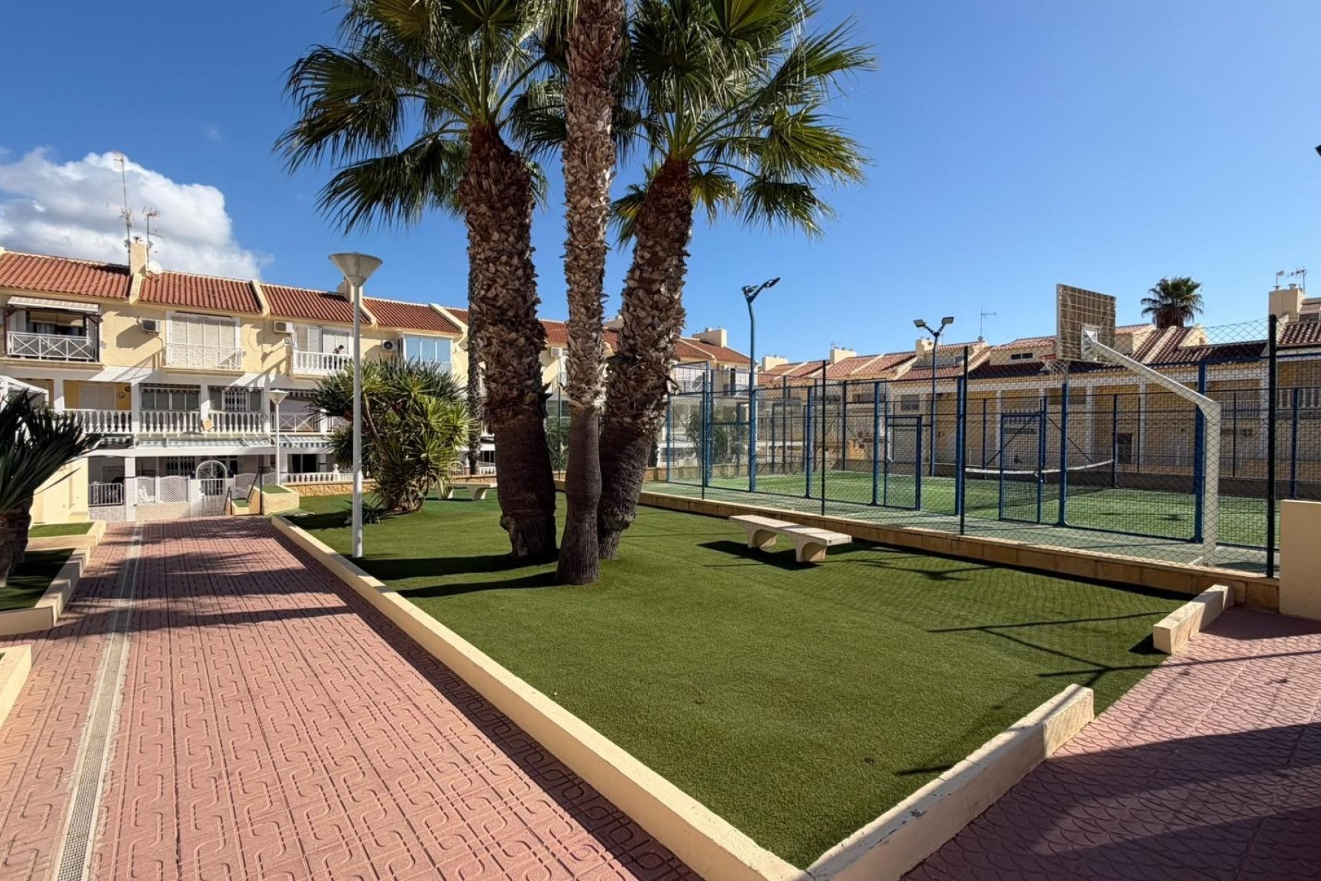 Resale - Apartment / Flat -
Torrevieja - Torreblanca