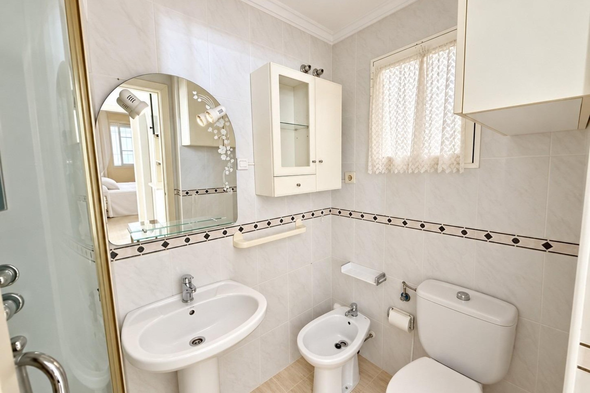 Resale - Apartment / Flat -
Torrevieja - Torreblanca