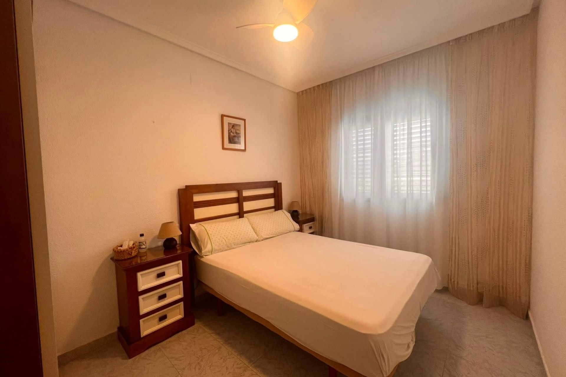 Resale - Apartment / Flat -
Torrevieja - Torrejón