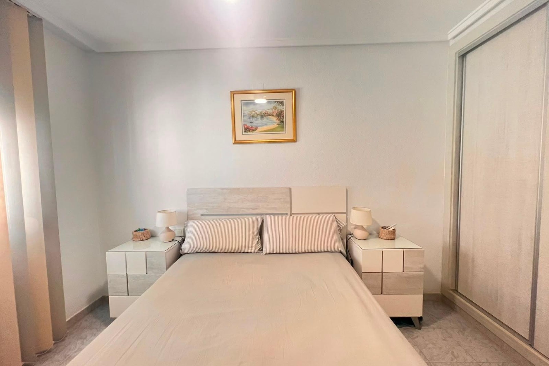 Resale - Apartment / Flat -
Torrevieja - Torrejón