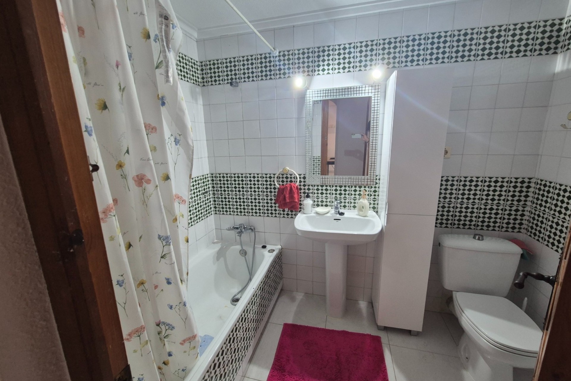 Resale - Apartment / Flat -
Torrevieja - Torrejón