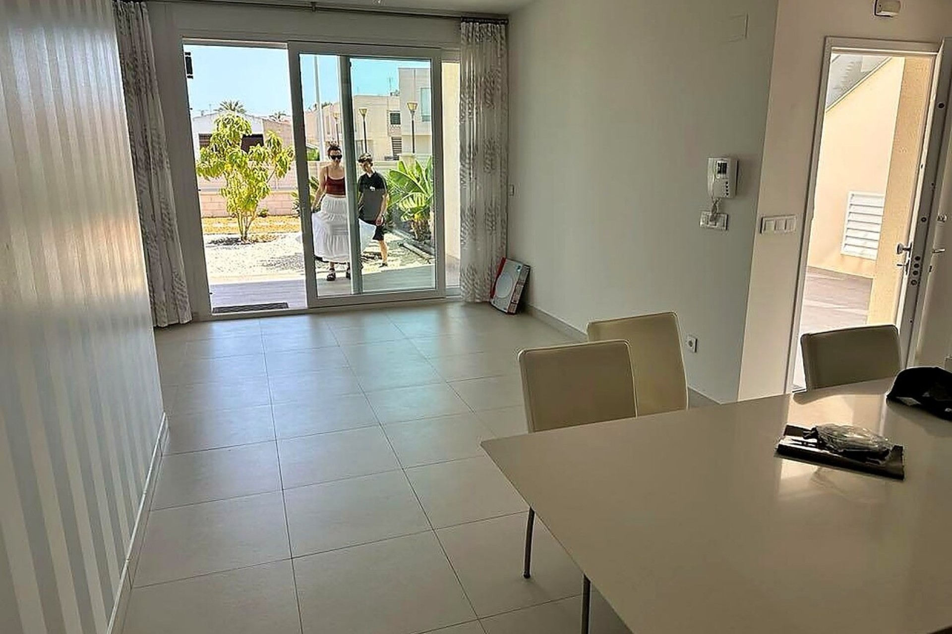 Resale - Apartment / Flat -
Torrevieja - Torreta florida