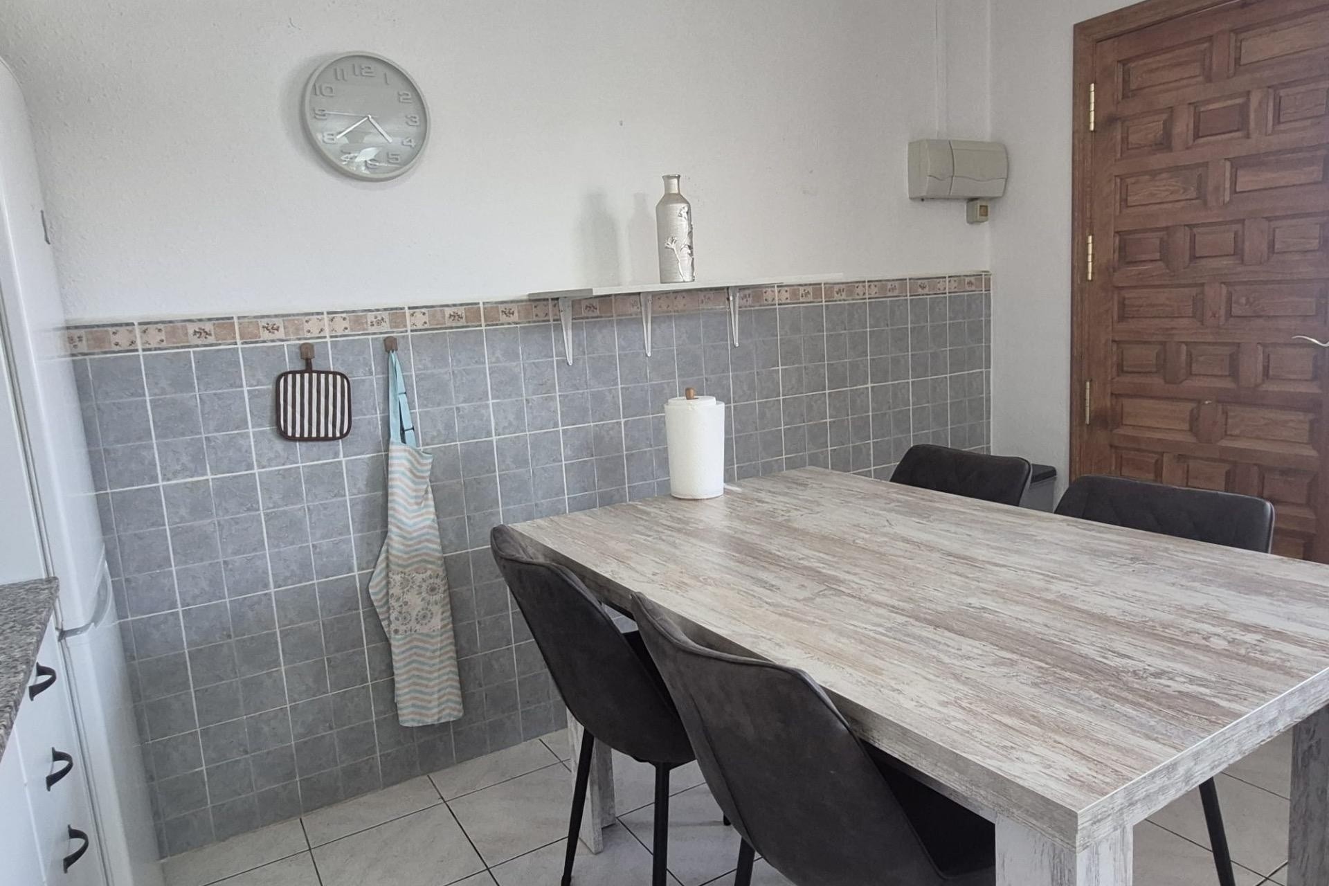 Resale - Apartment / Flat -
Torrevieja - Torretas