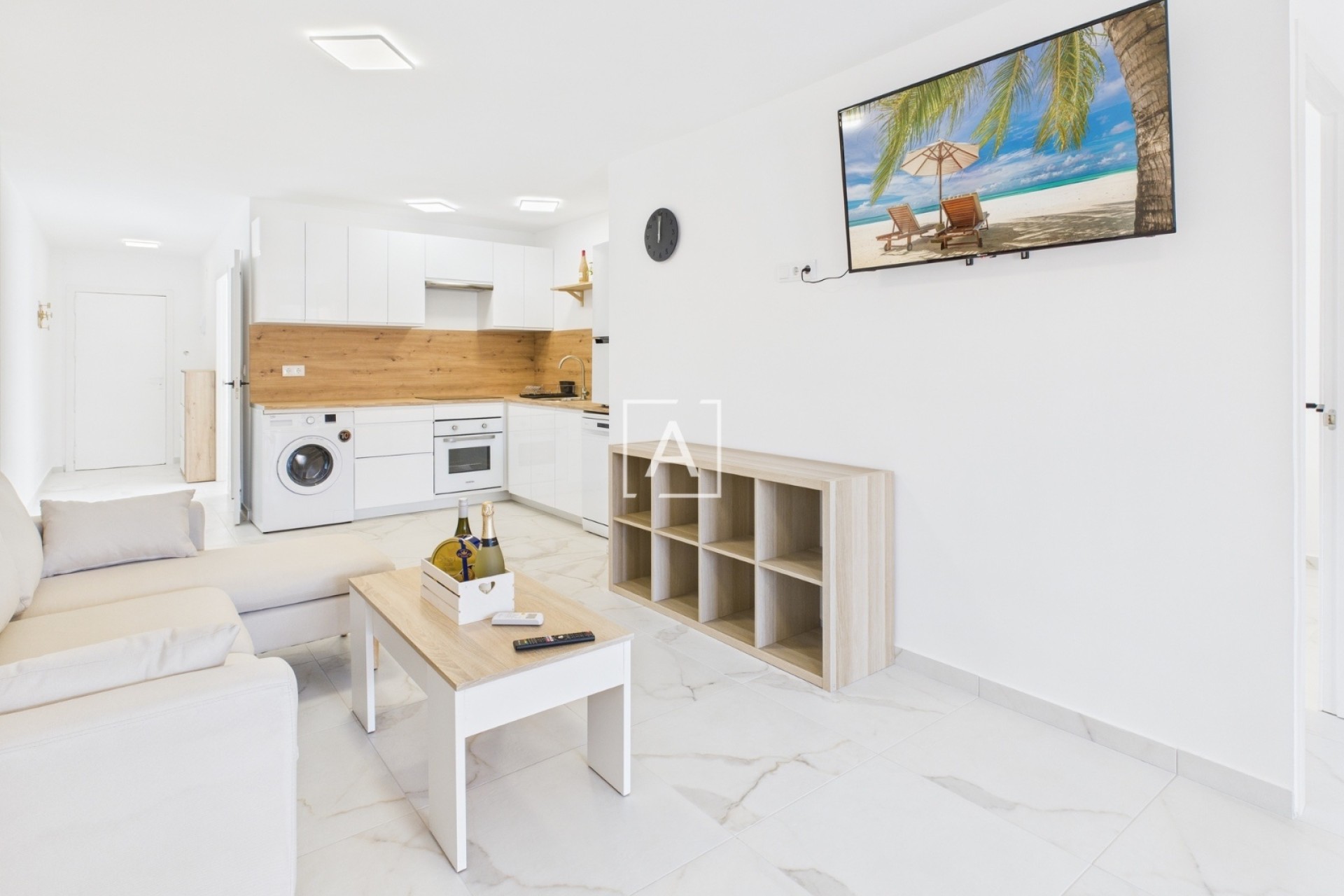 Resale - Apartment / Flat -
Torrevieja - Torrevieja Centro