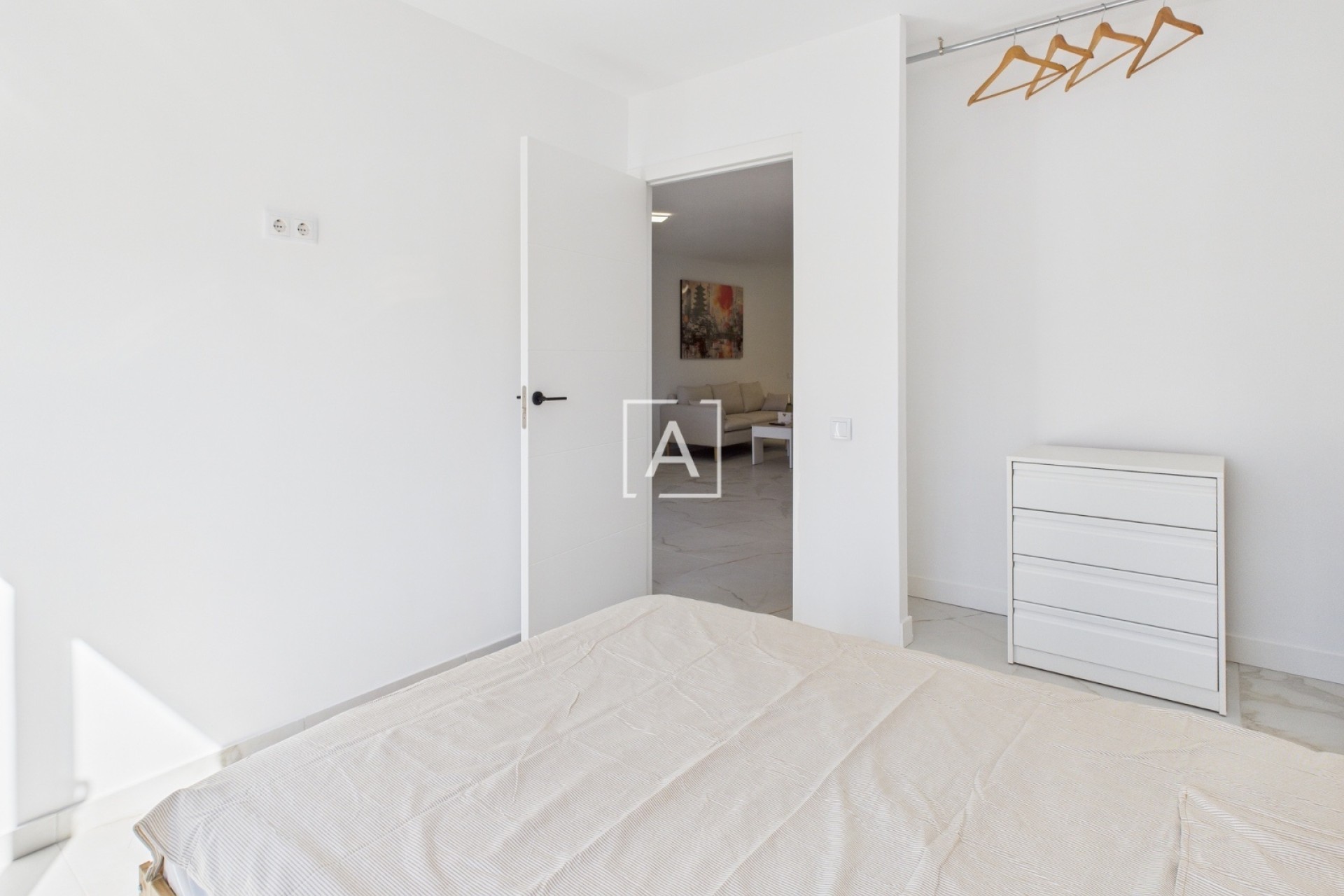 Resale - Apartment / Flat -
Torrevieja - Torrevieja Centro