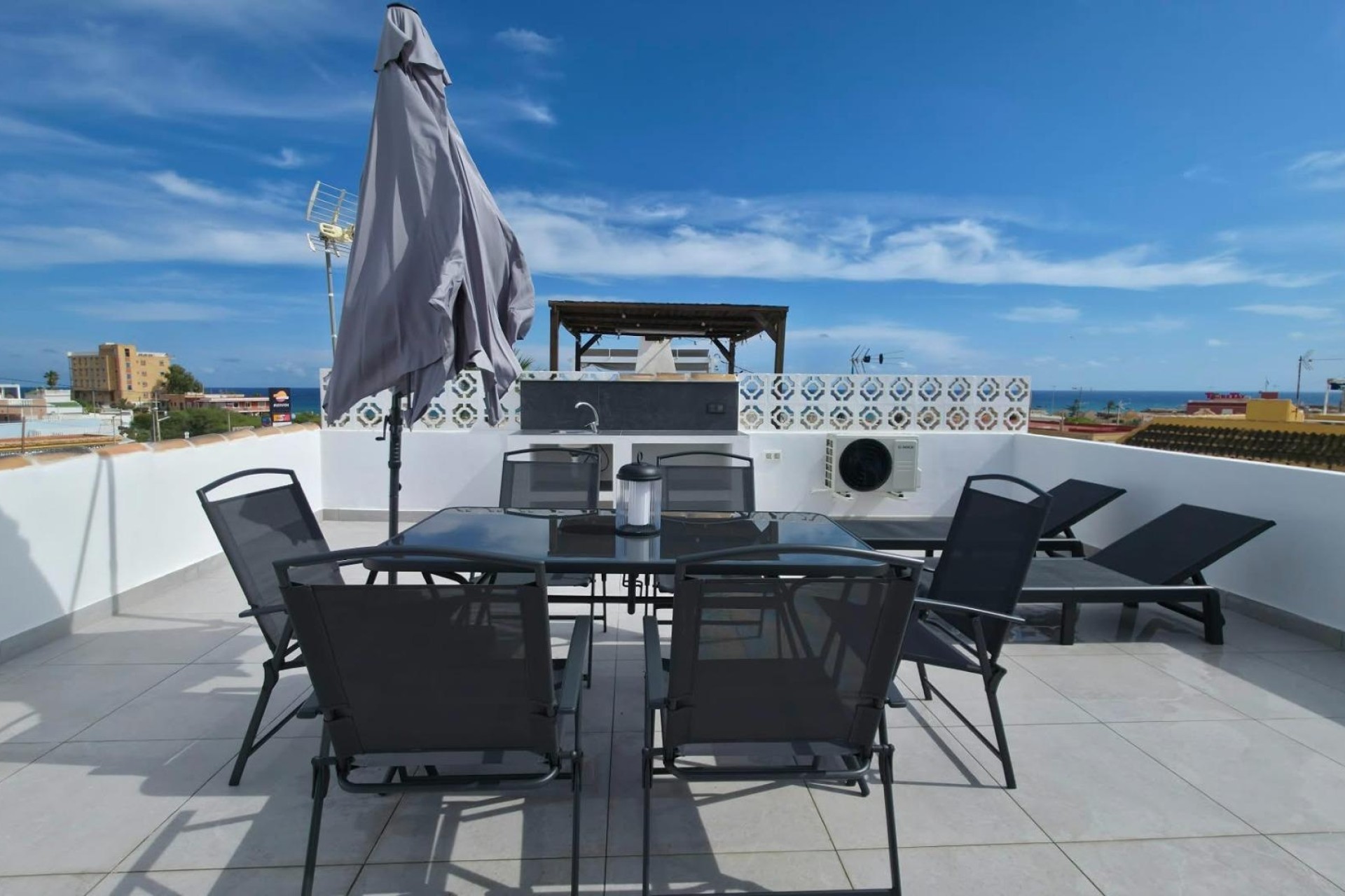 Resale - Apartment / Flat -
Torrevieja - Zona Los Frutales