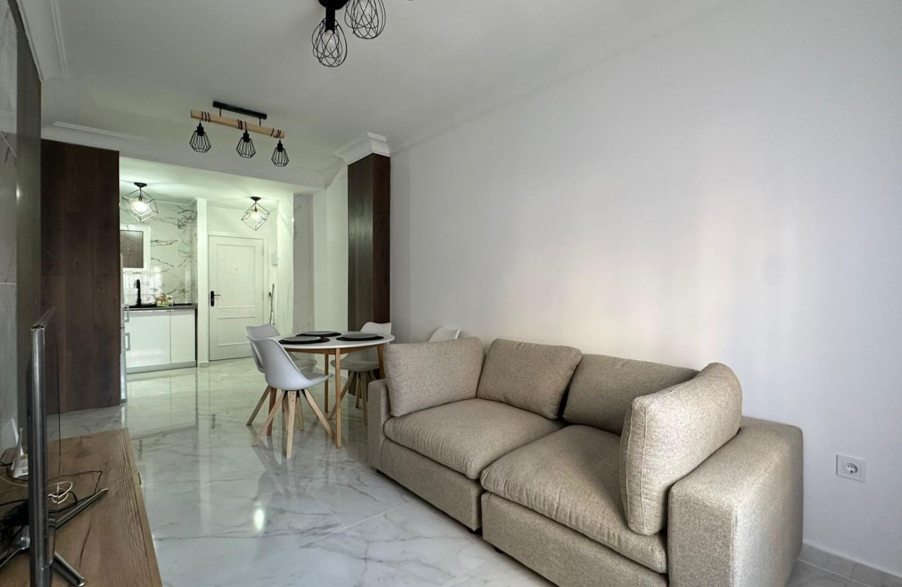 Resale - Apartment / Flat -
Torrevieja