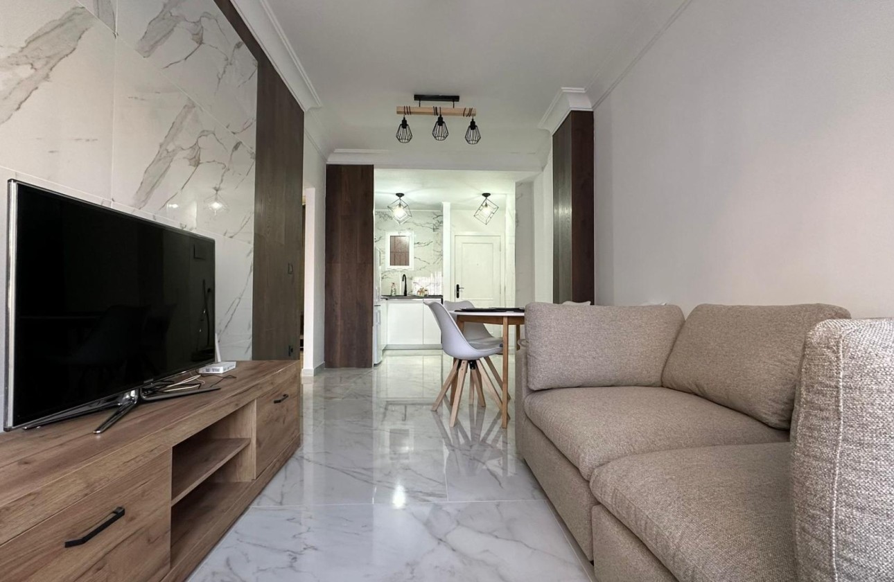 Resale - Apartment / Flat -
Torrevieja