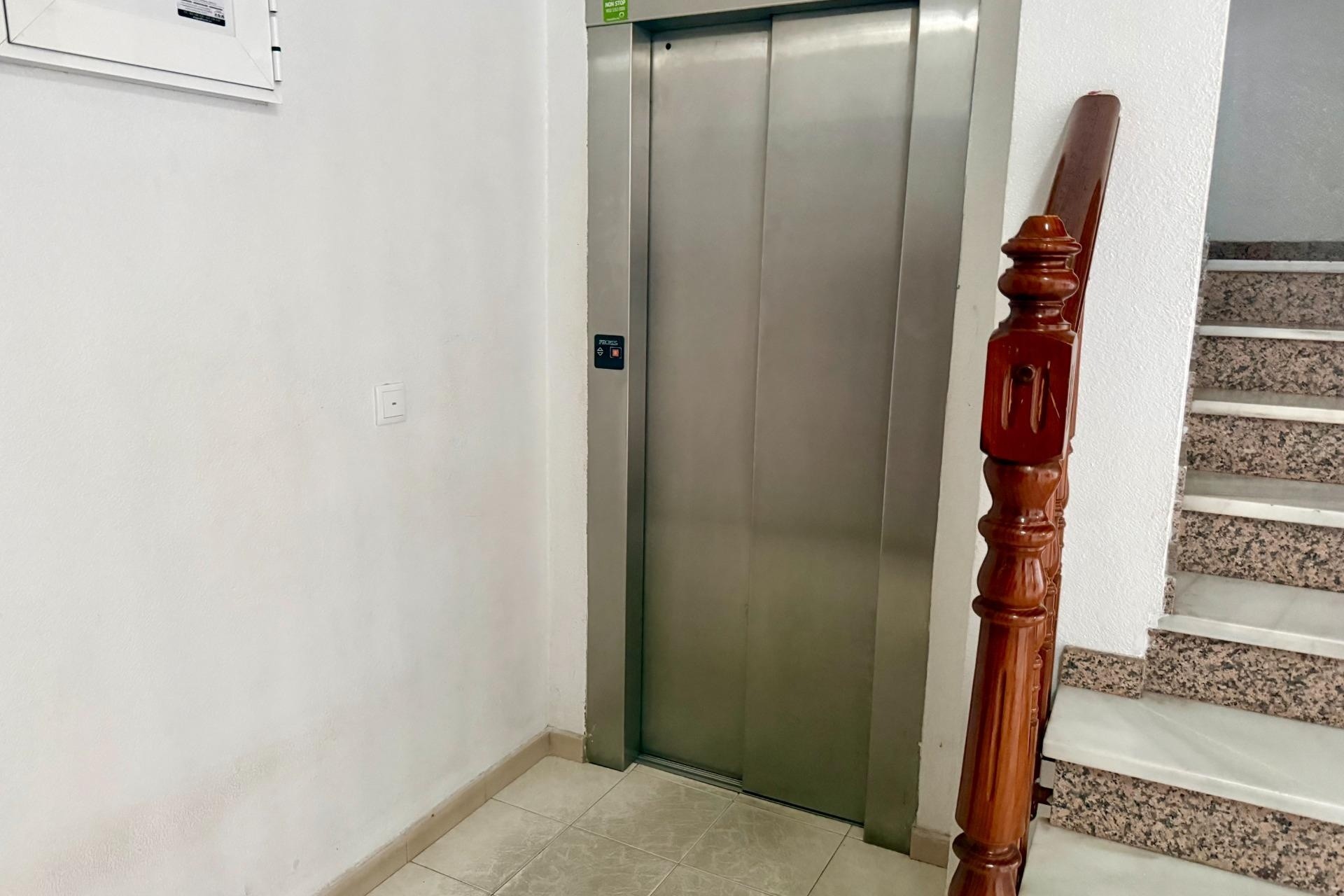 Resale - Apartment / Flat -
Torrevieja