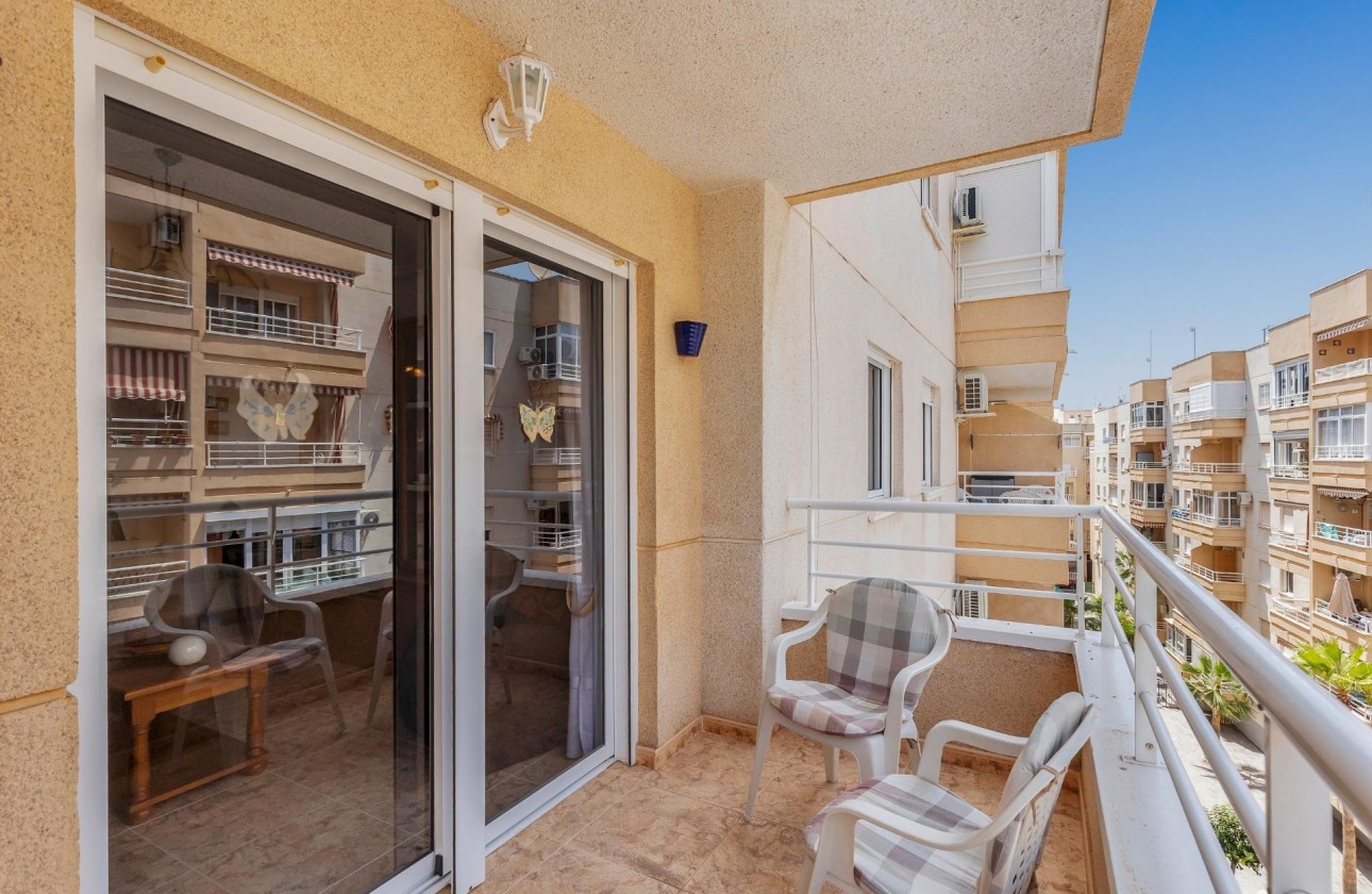 Resale - Apartment / Flat -
Torrevieja