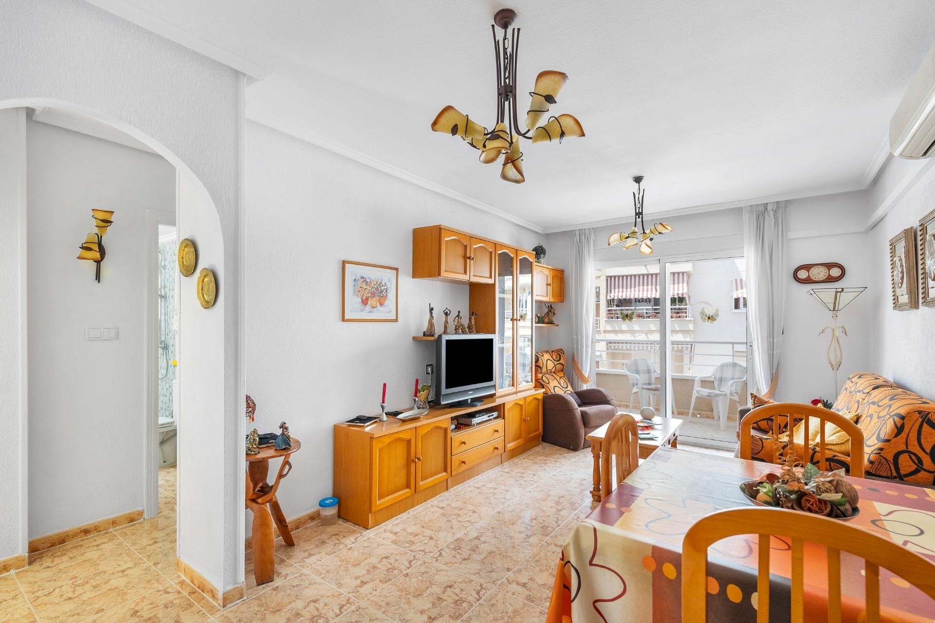 Resale - Apartment / Flat -
Torrevieja