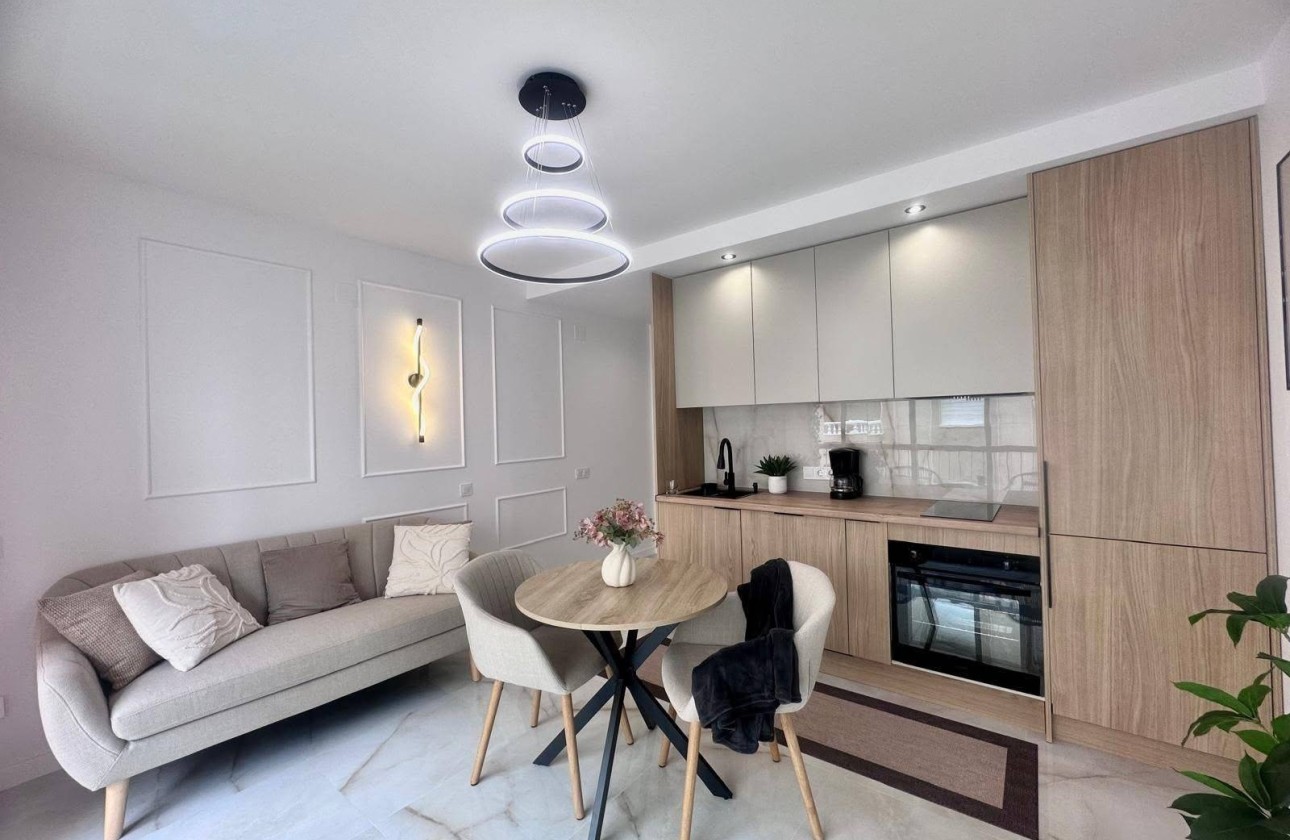 Resale - Apartment / Flat -
Torrevieja