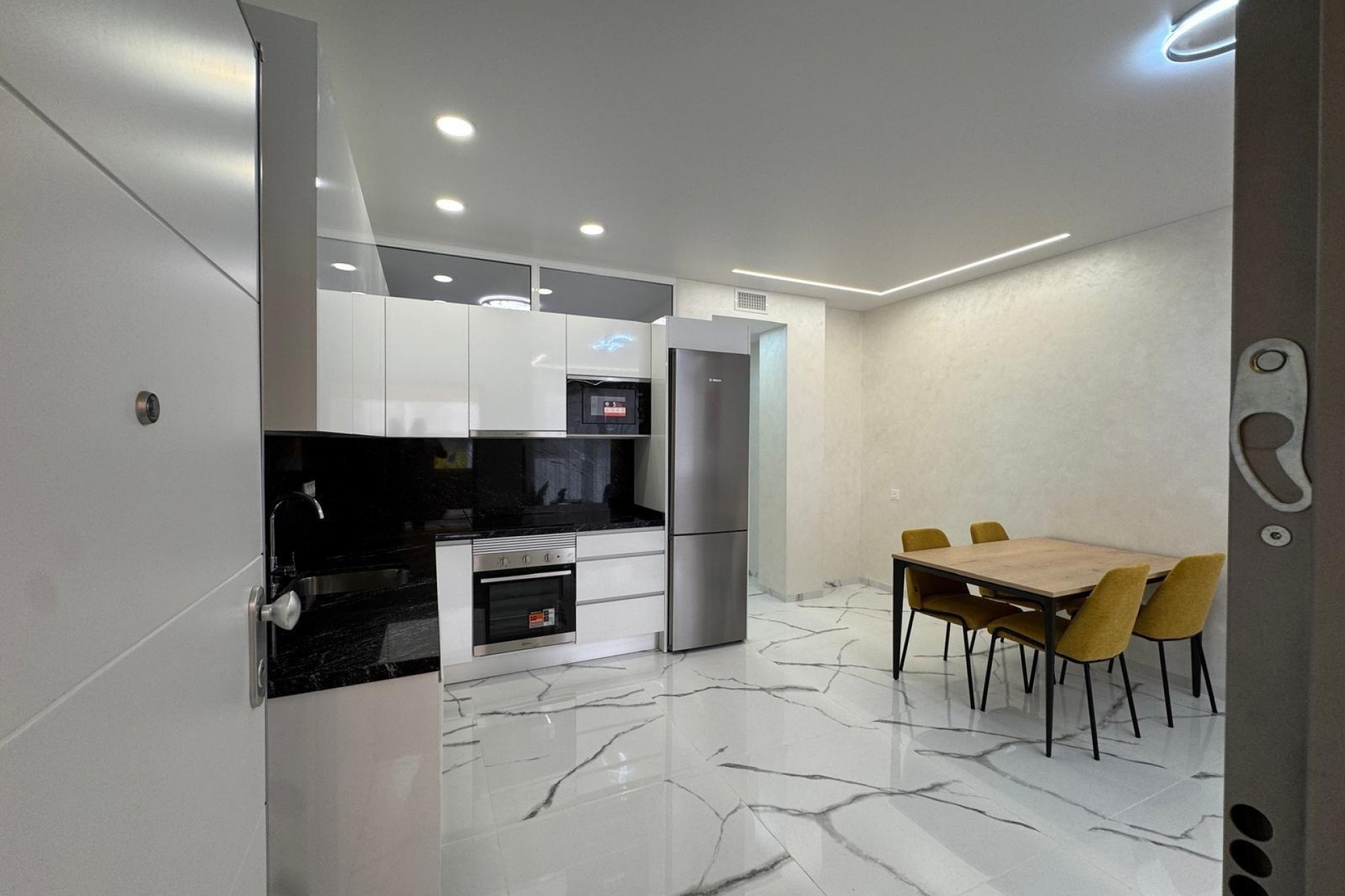 Resale - Apartment / Flat -
Torrevieja