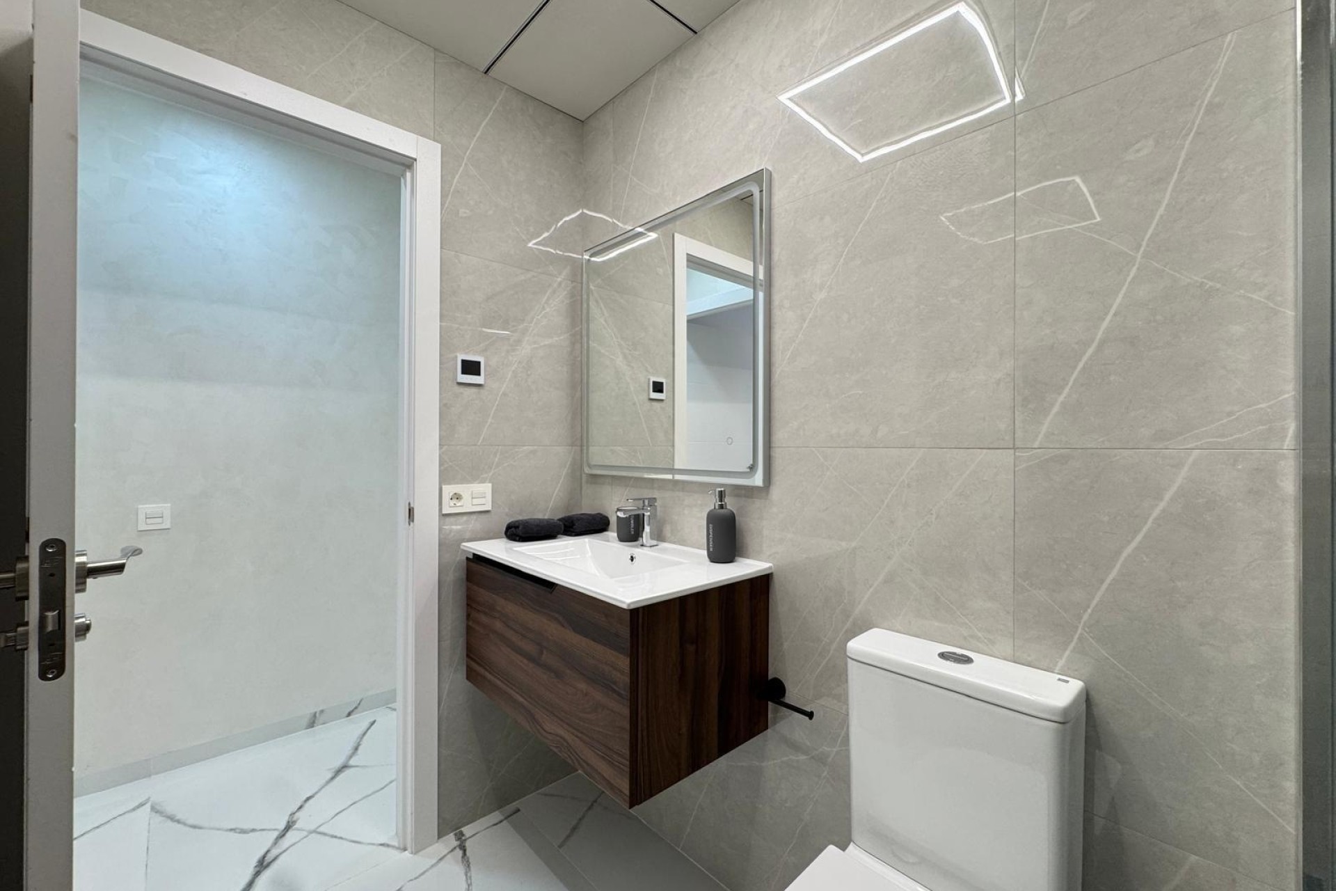 Resale - Apartment / Flat -
Torrevieja