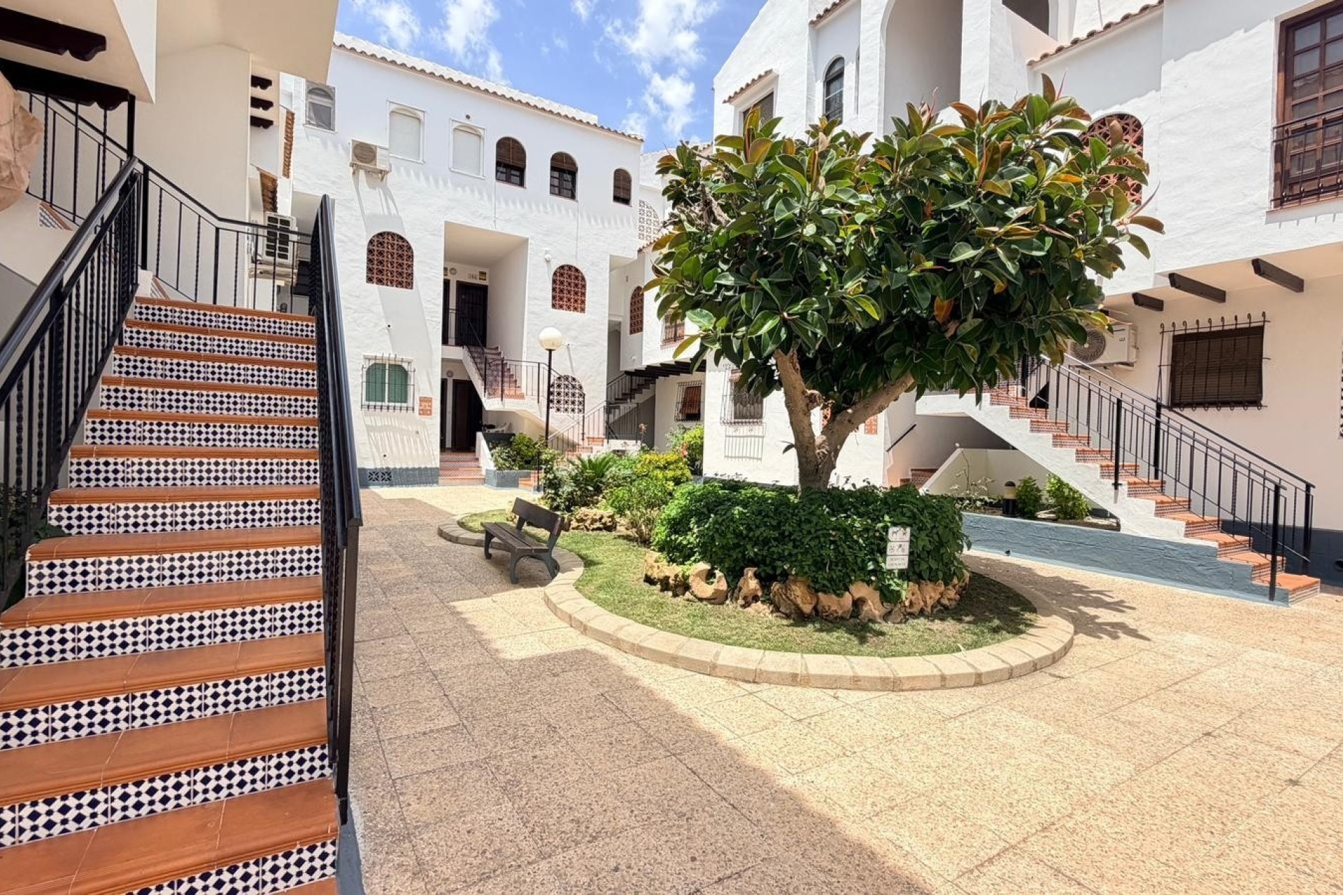 Resale - Apartment / Flat -
Torrevieja