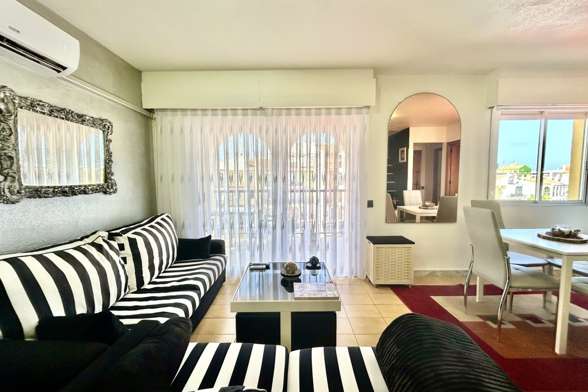 Resale - Apartment / Flat -
Torrevieja