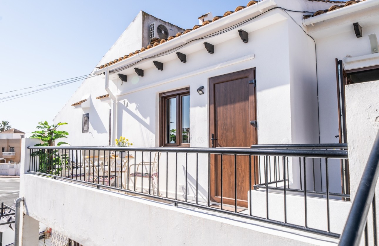 Resale - Apartment / Flat -
Torrevieja