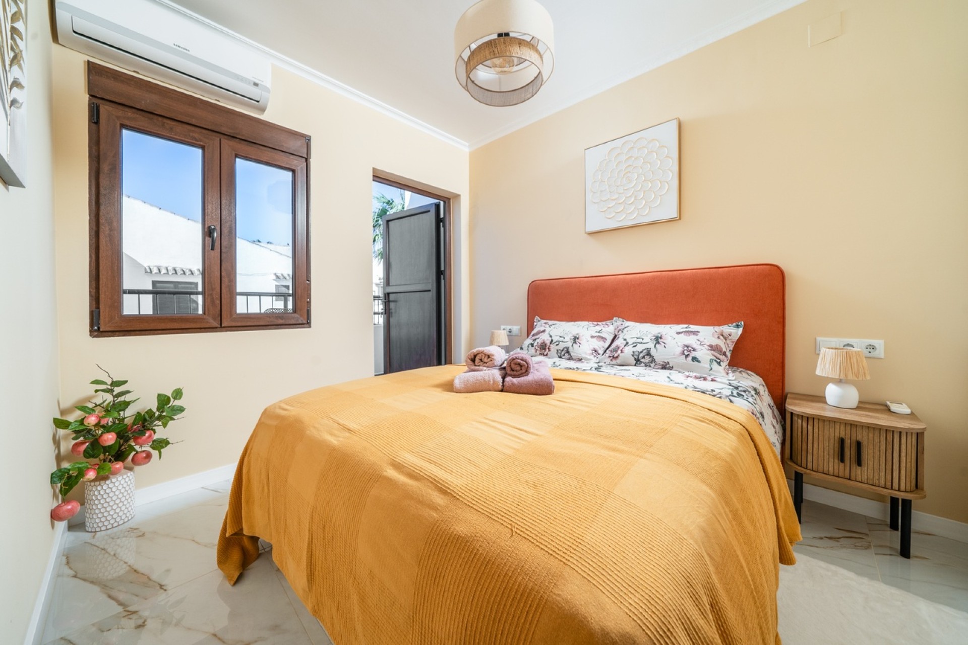 Resale - Apartment / Flat -
Torrevieja