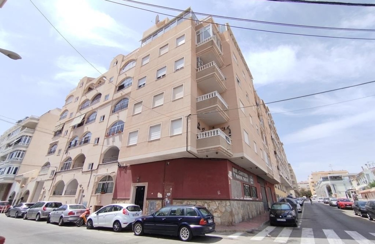 Resale - Apartment / Flat -
Torrevieja