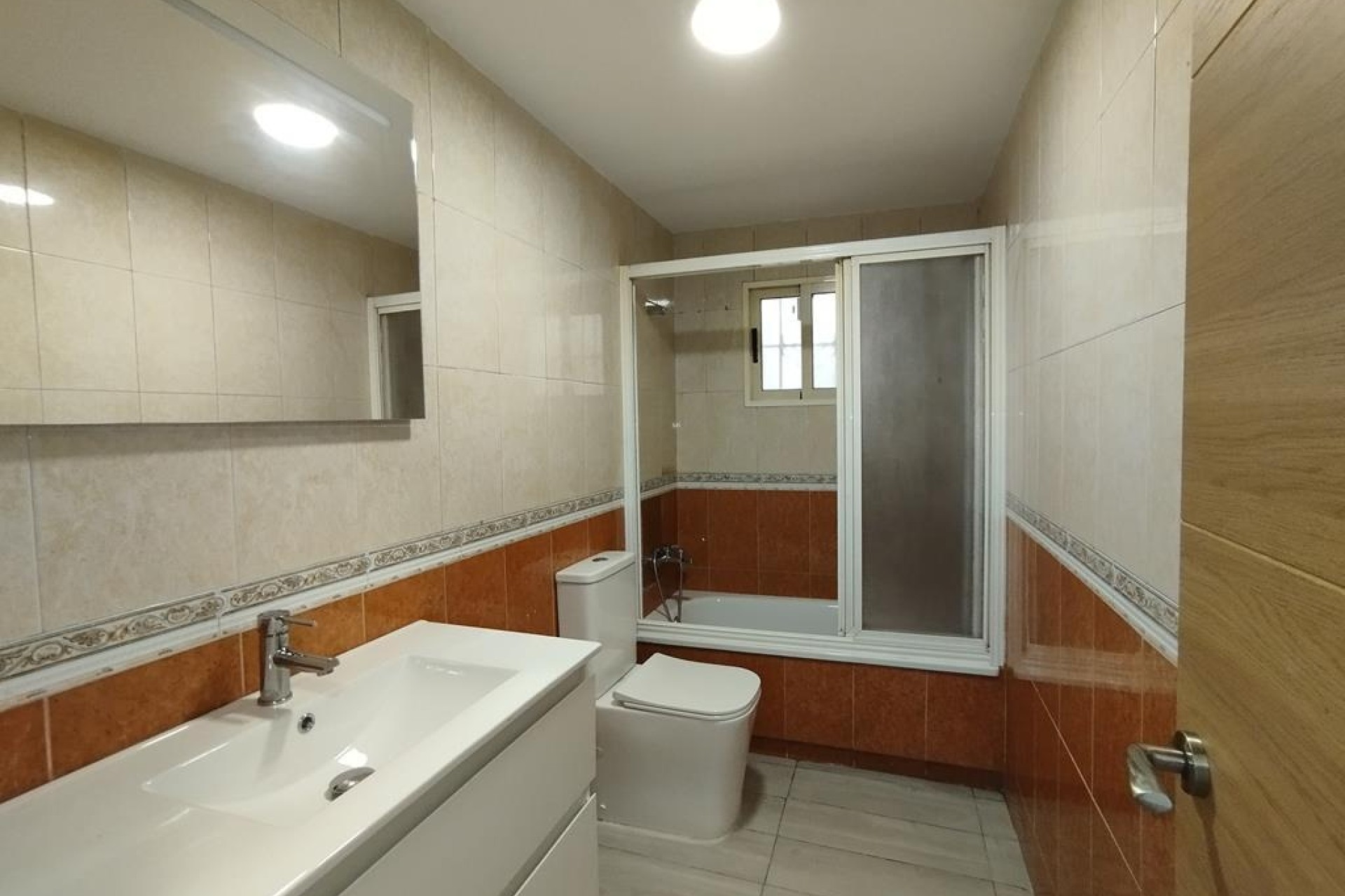 Resale - Apartment / Flat -
Torrevieja